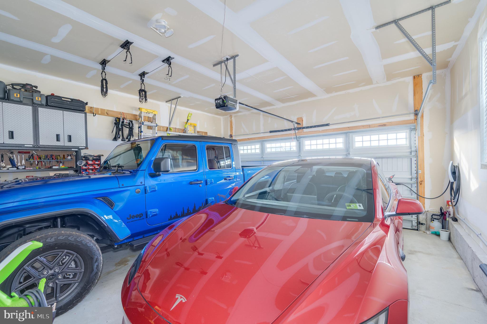 CARDINAL POINTE - Residential