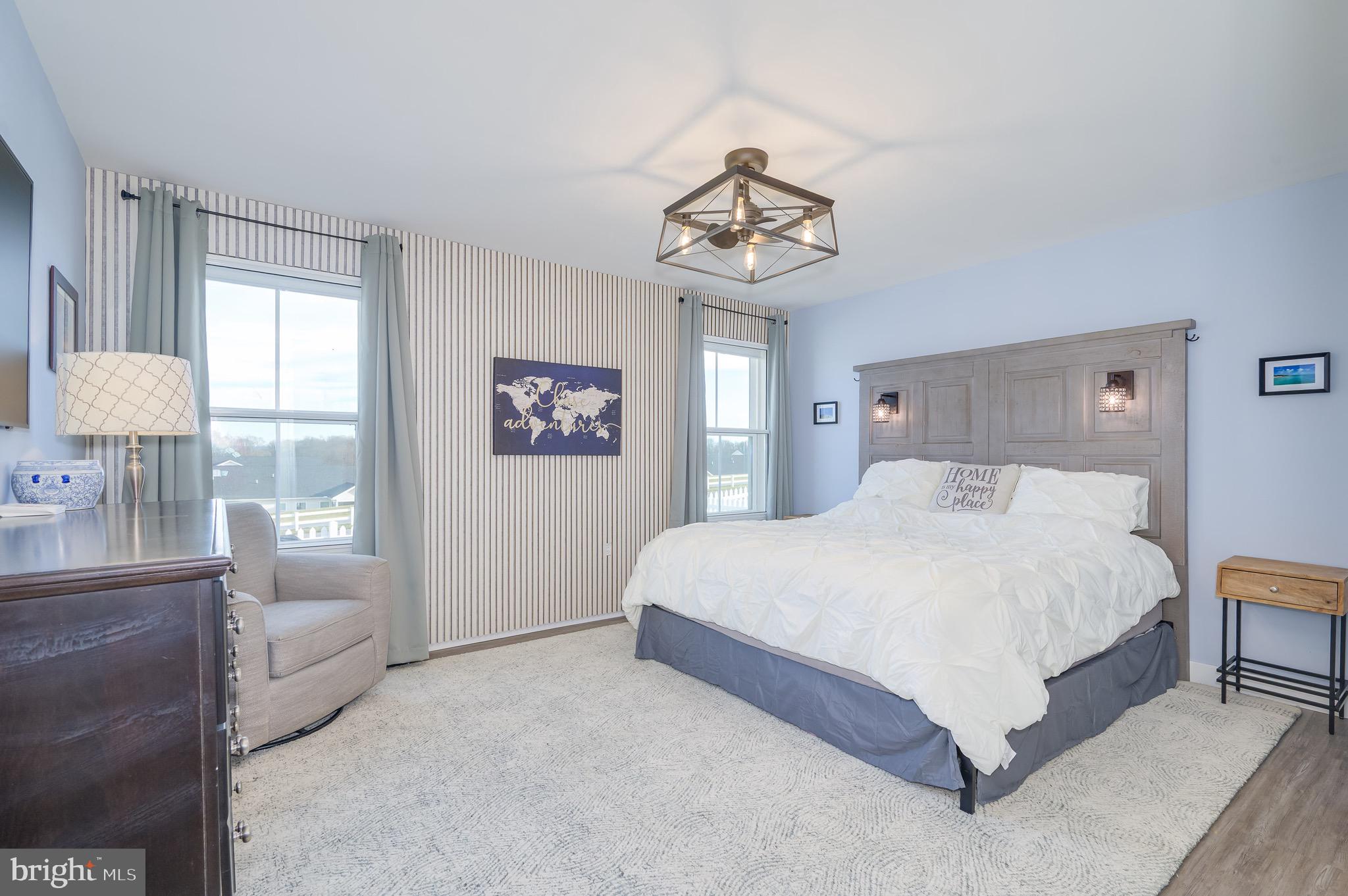 CARDINAL POINTE - Residential