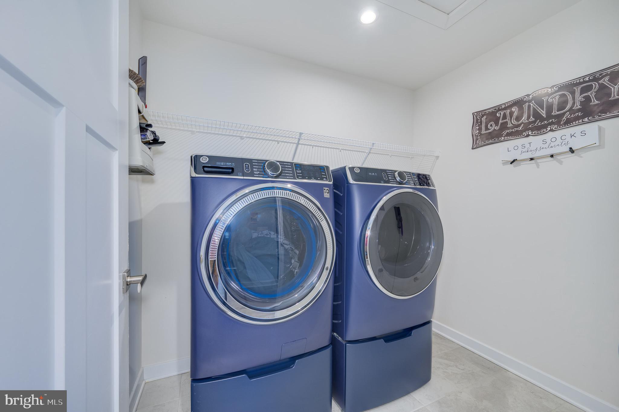 CARDINAL POINTE - Residential