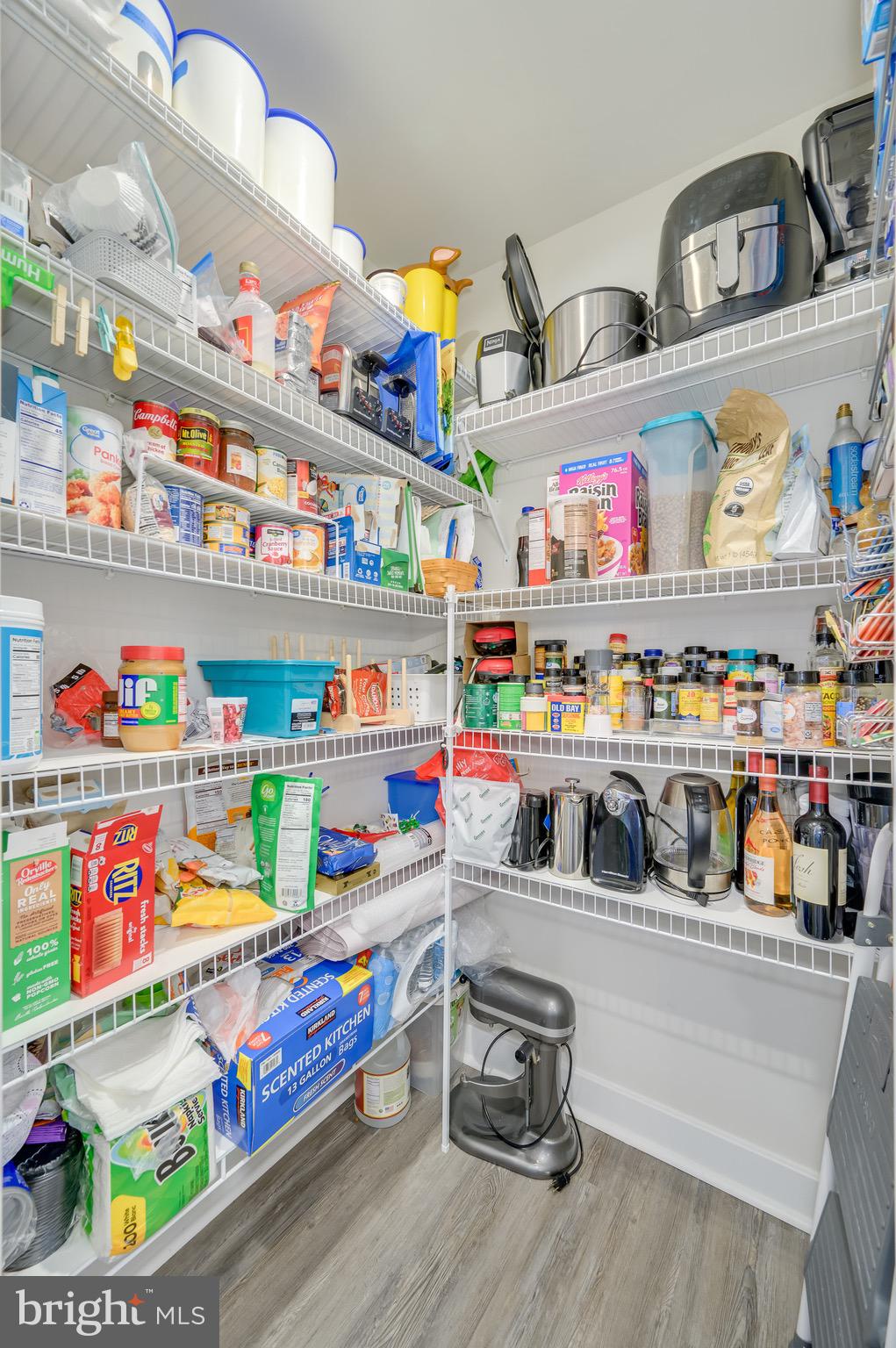 CARDINAL POINTE - Residential