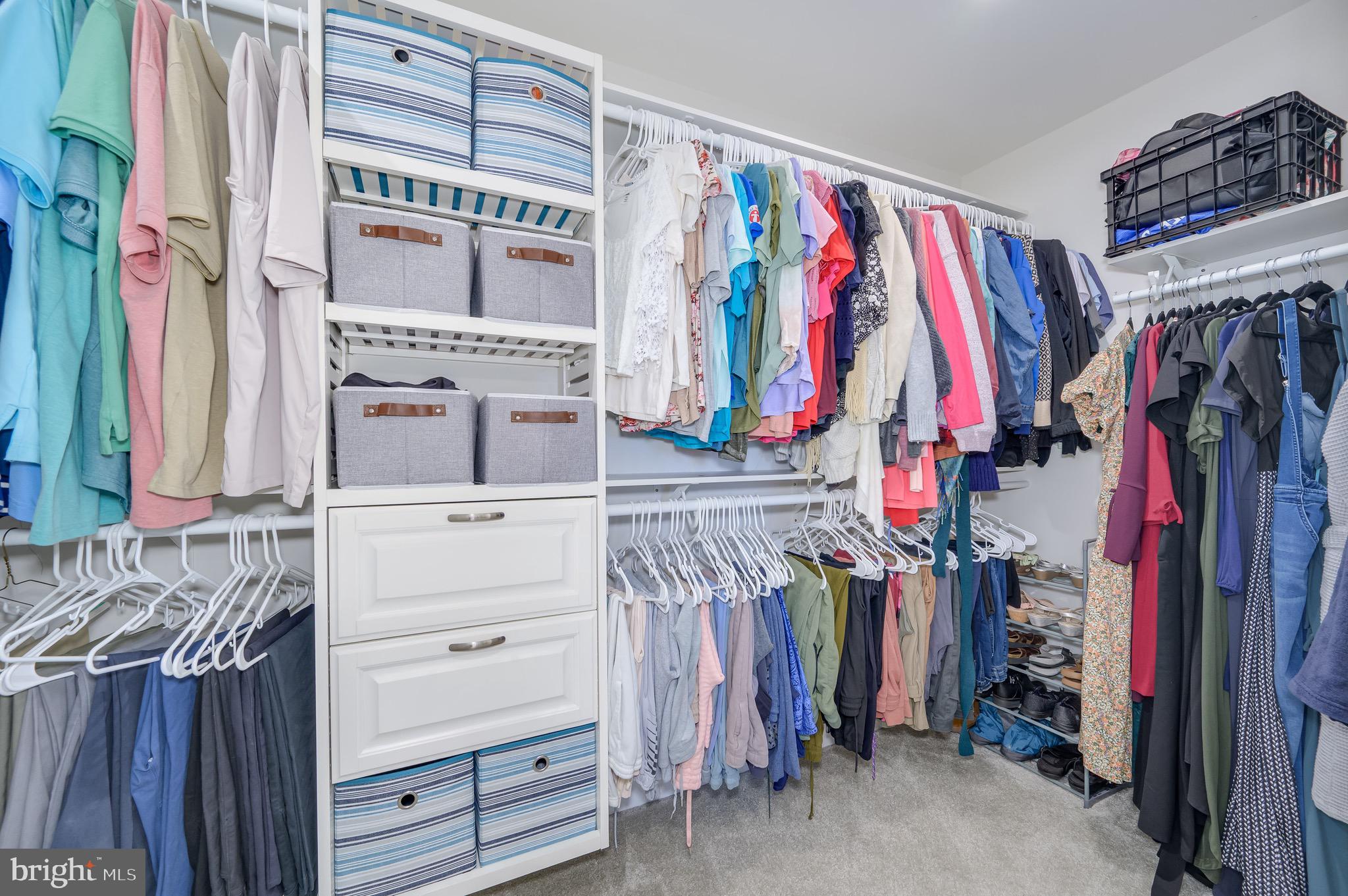 CARDINAL POINTE - Residential