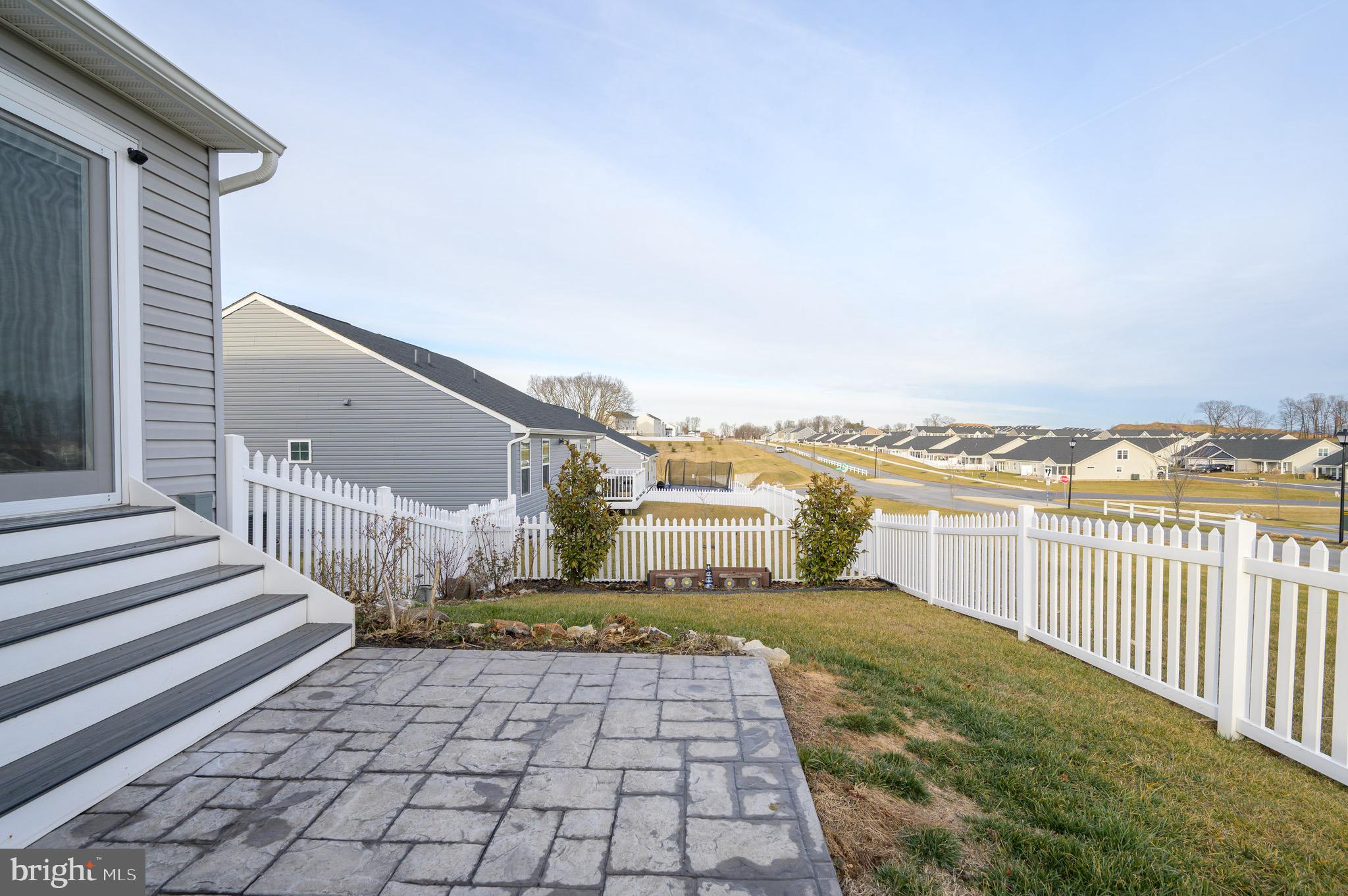 CARDINAL POINTE - Residential