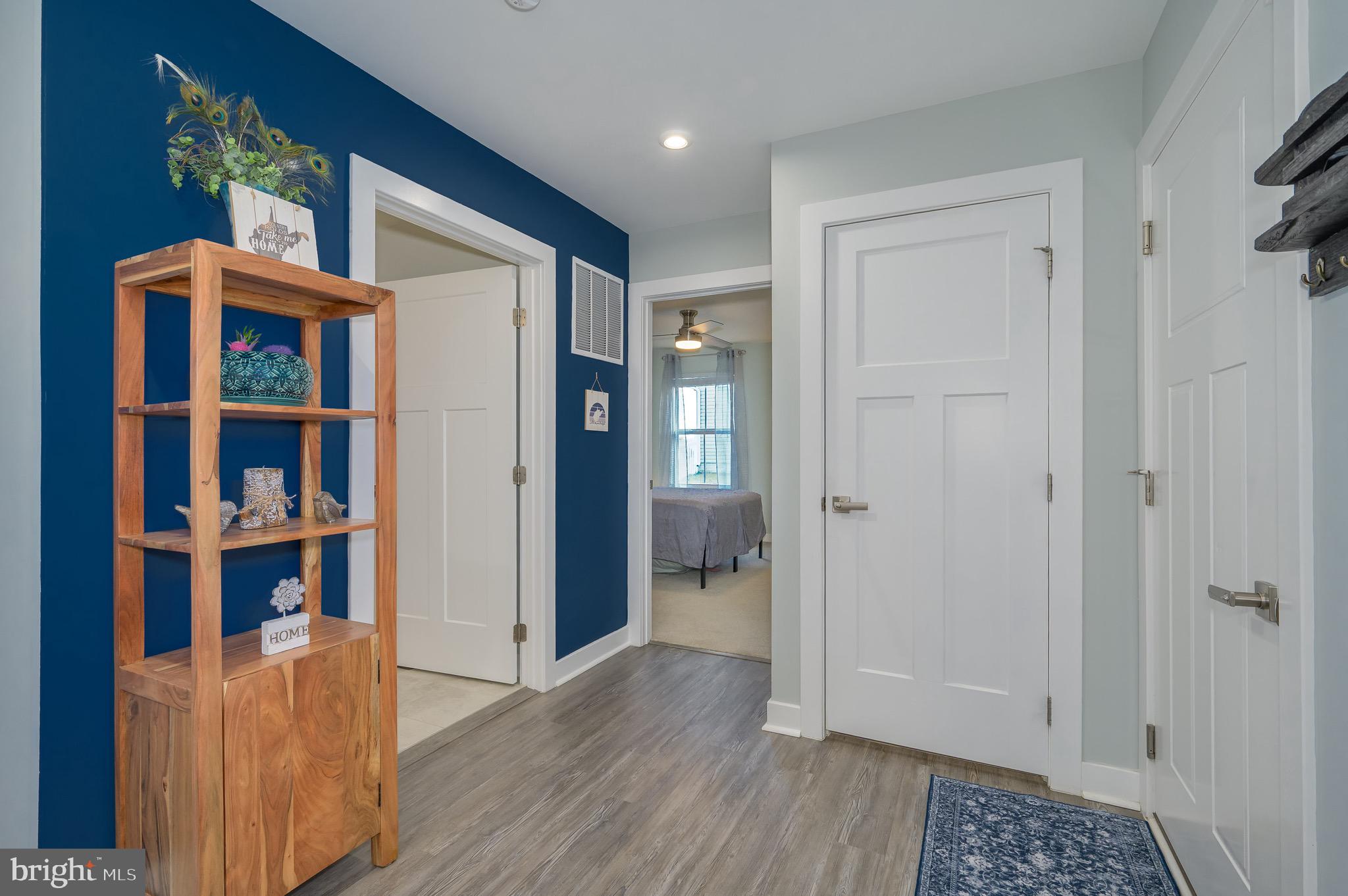 CARDINAL POINTE - Residential