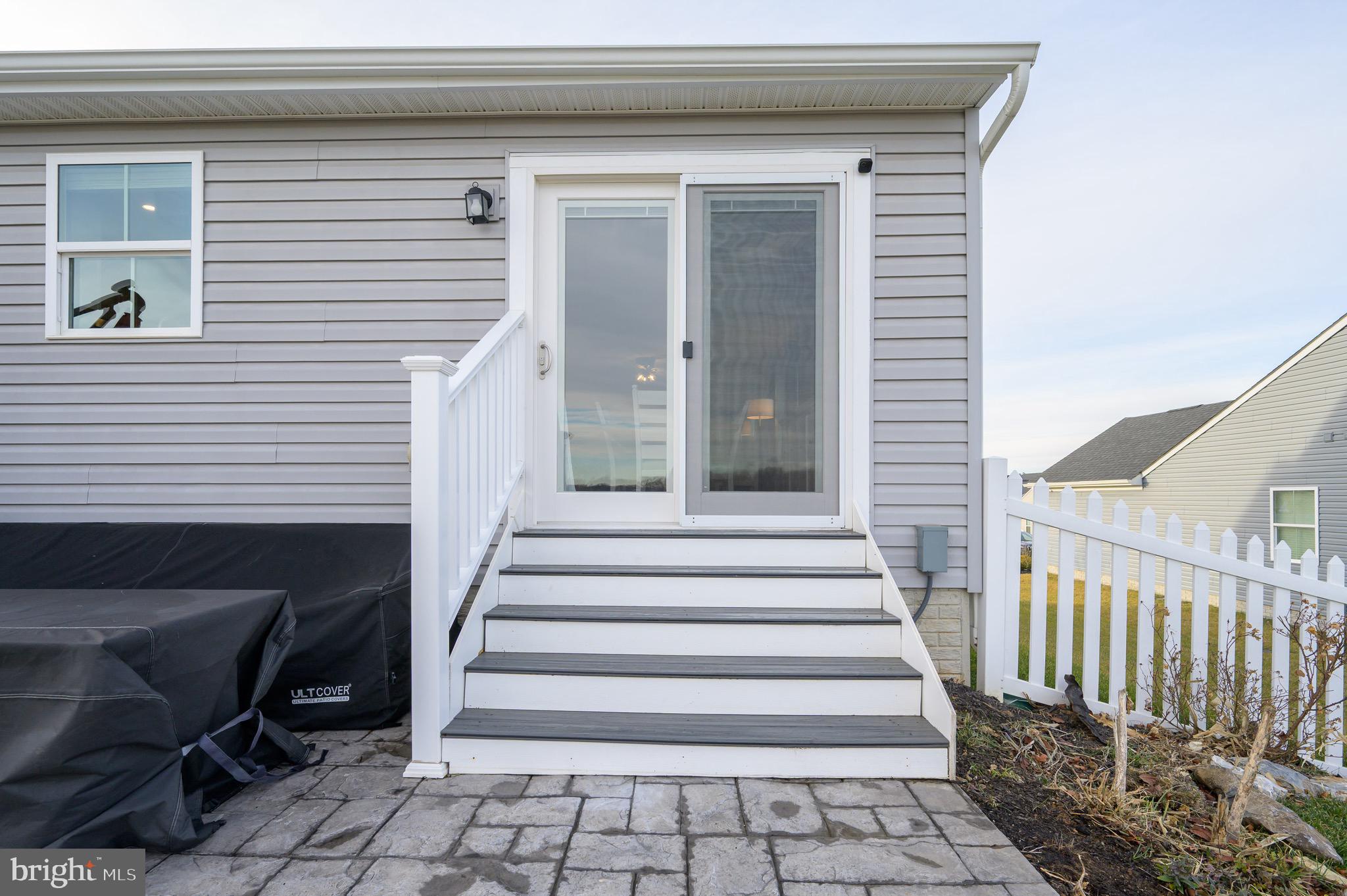 CARDINAL POINTE - Residential