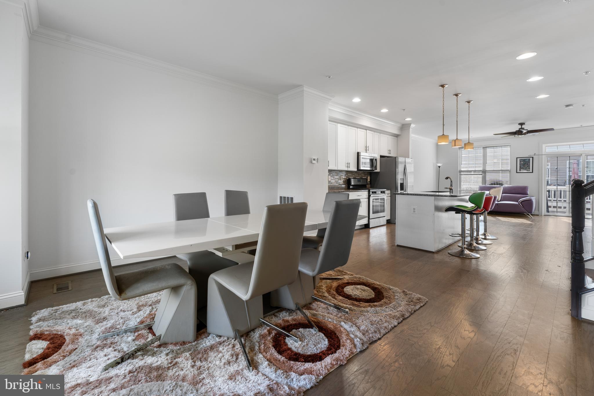 WOOD GLEN - Residential