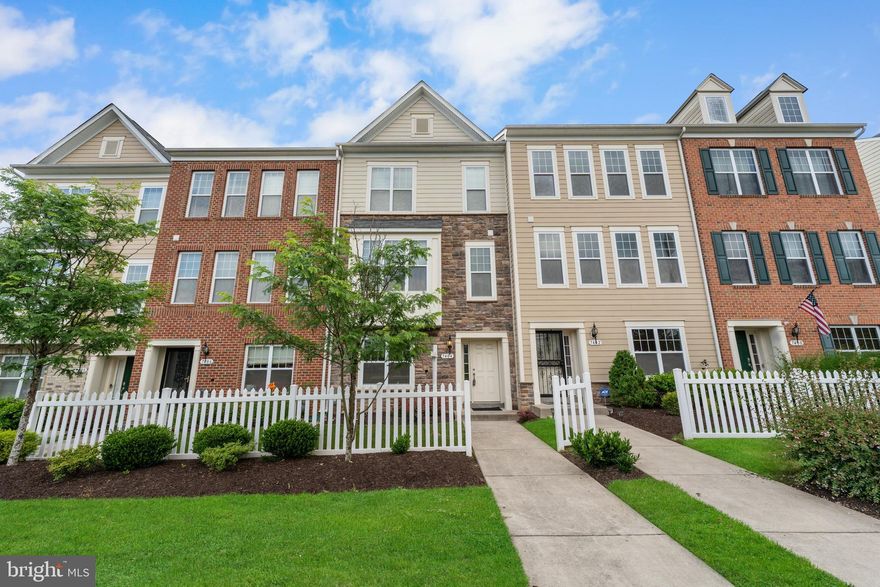 Welcome to this stunning, modern home built in 2018, located in the heart of Lanham. This property features 3 spacious bedrooms, 2 full baths, and 2 half baths. The gourmet kitchen is equipped with stainless steel appliances and granite countertops. Enjoy the unique rooftop space, perfect for relaxation and entertainment. The open-concept living area, filled with natural light, offers a seamless flow between living, dining, and kitchen spaces. Situated in a desirable neighborhood, close to schools, shopping, dining, and major commuter routes. Schedule a viewing today!