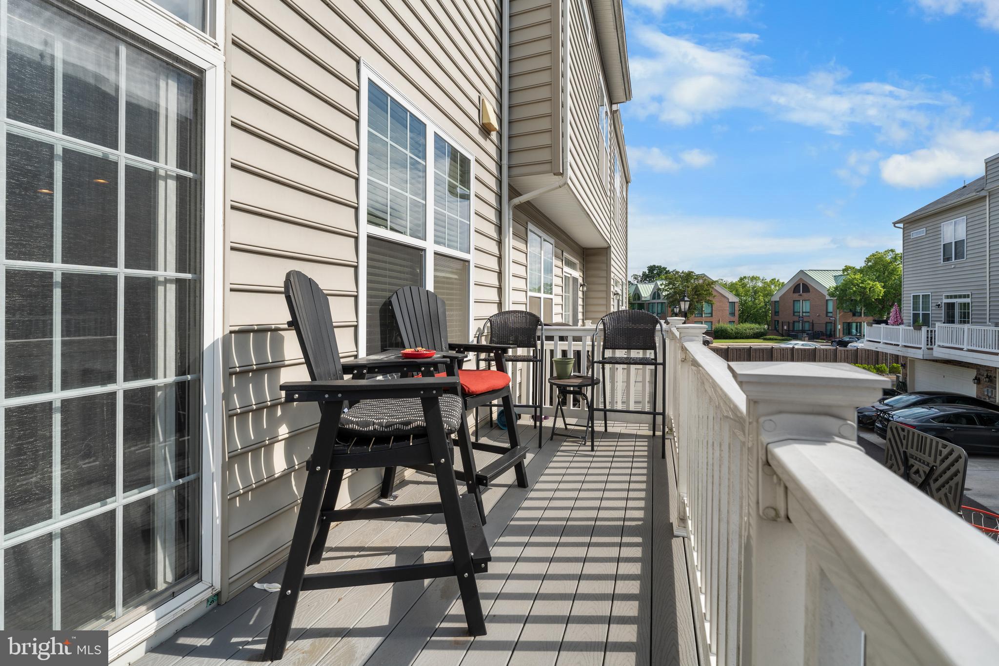 WOOD GLEN - Residential