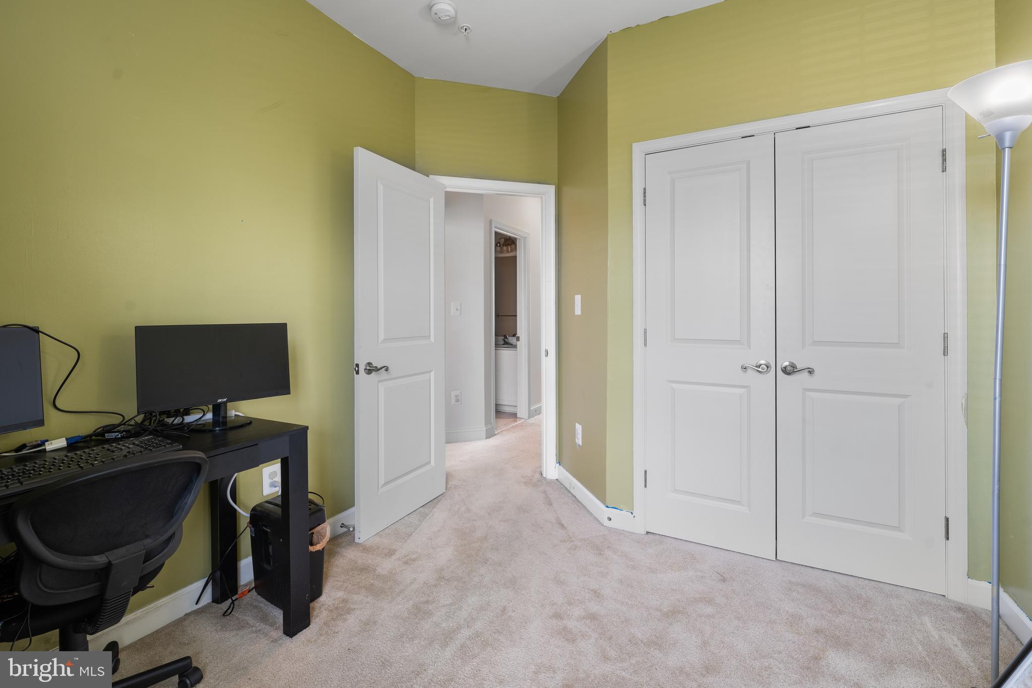 WOOD GLEN - Residential