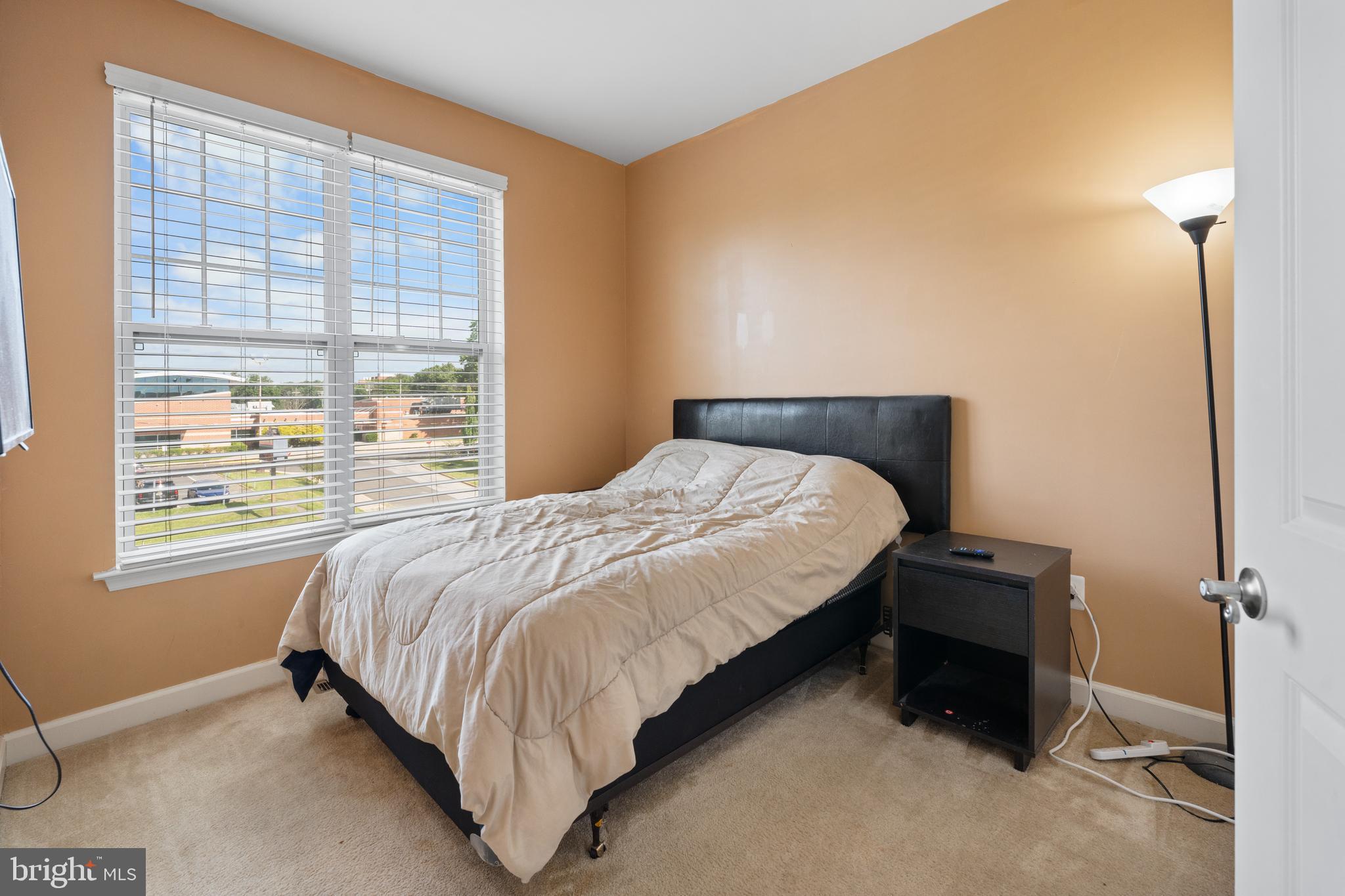 WOOD GLEN - Residential