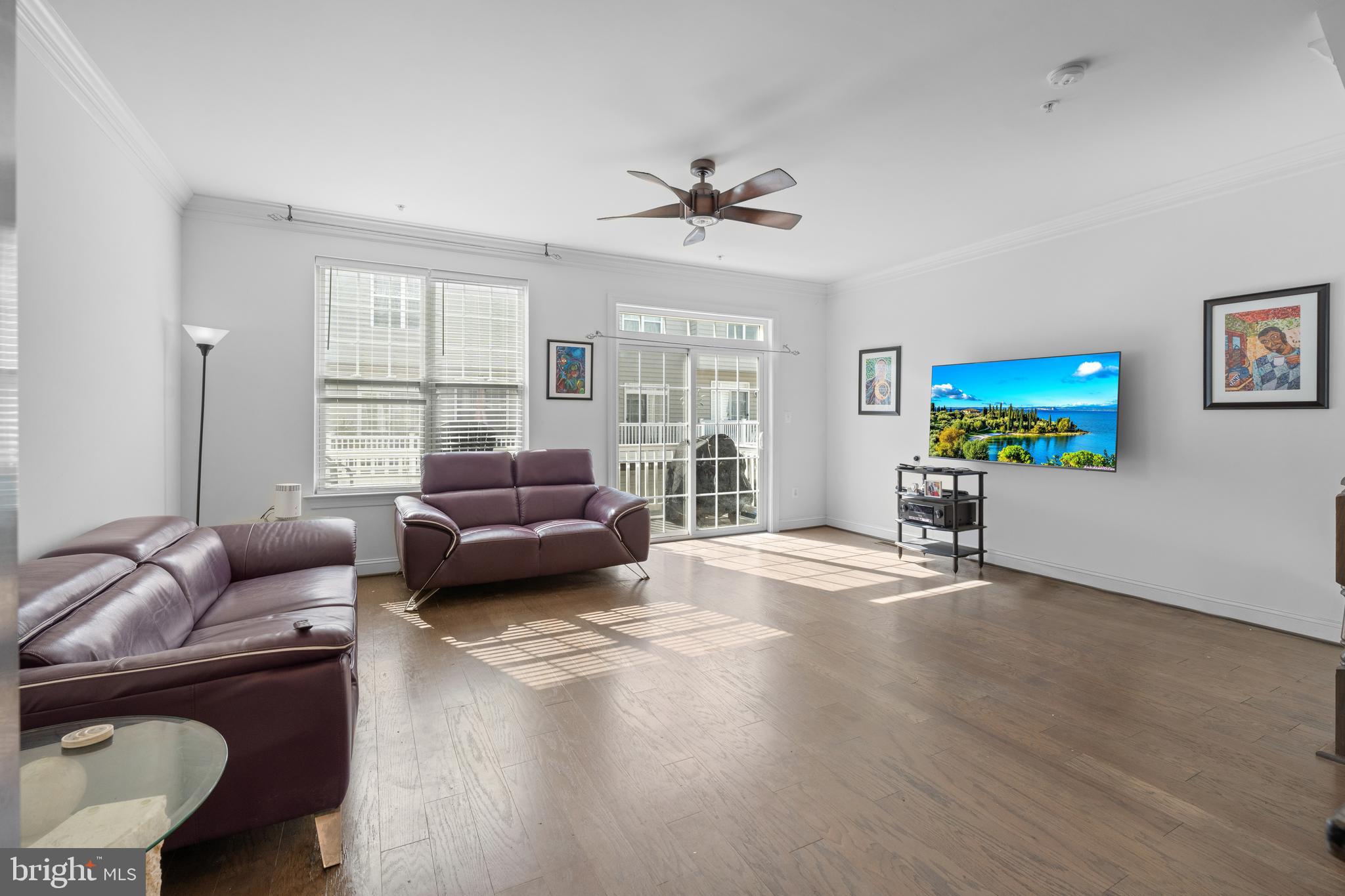 WOOD GLEN - Residential