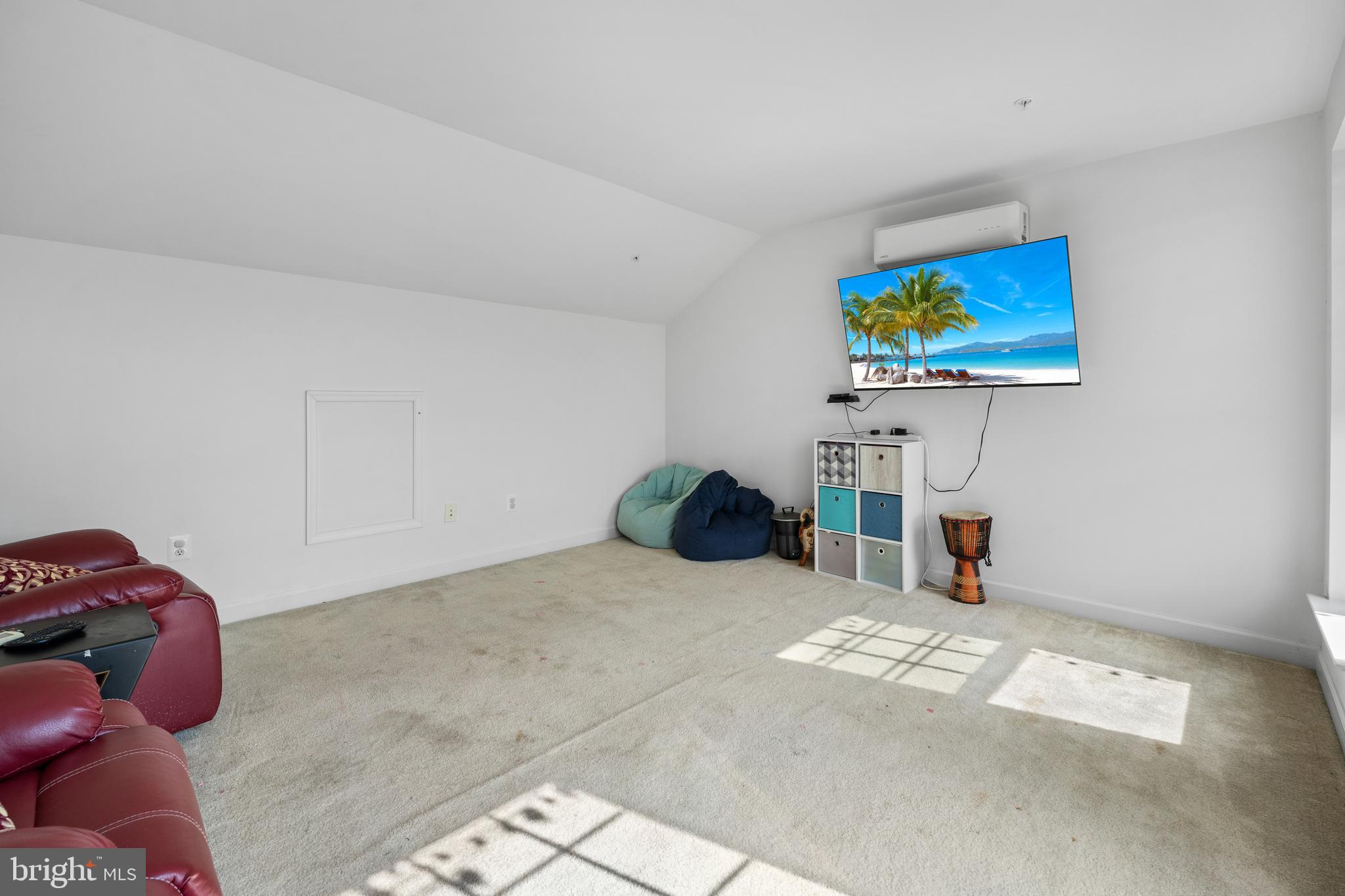 WOOD GLEN - Residential