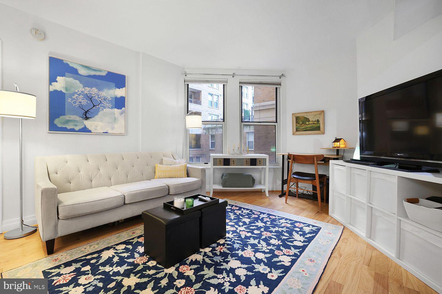915 E STREET NW 403