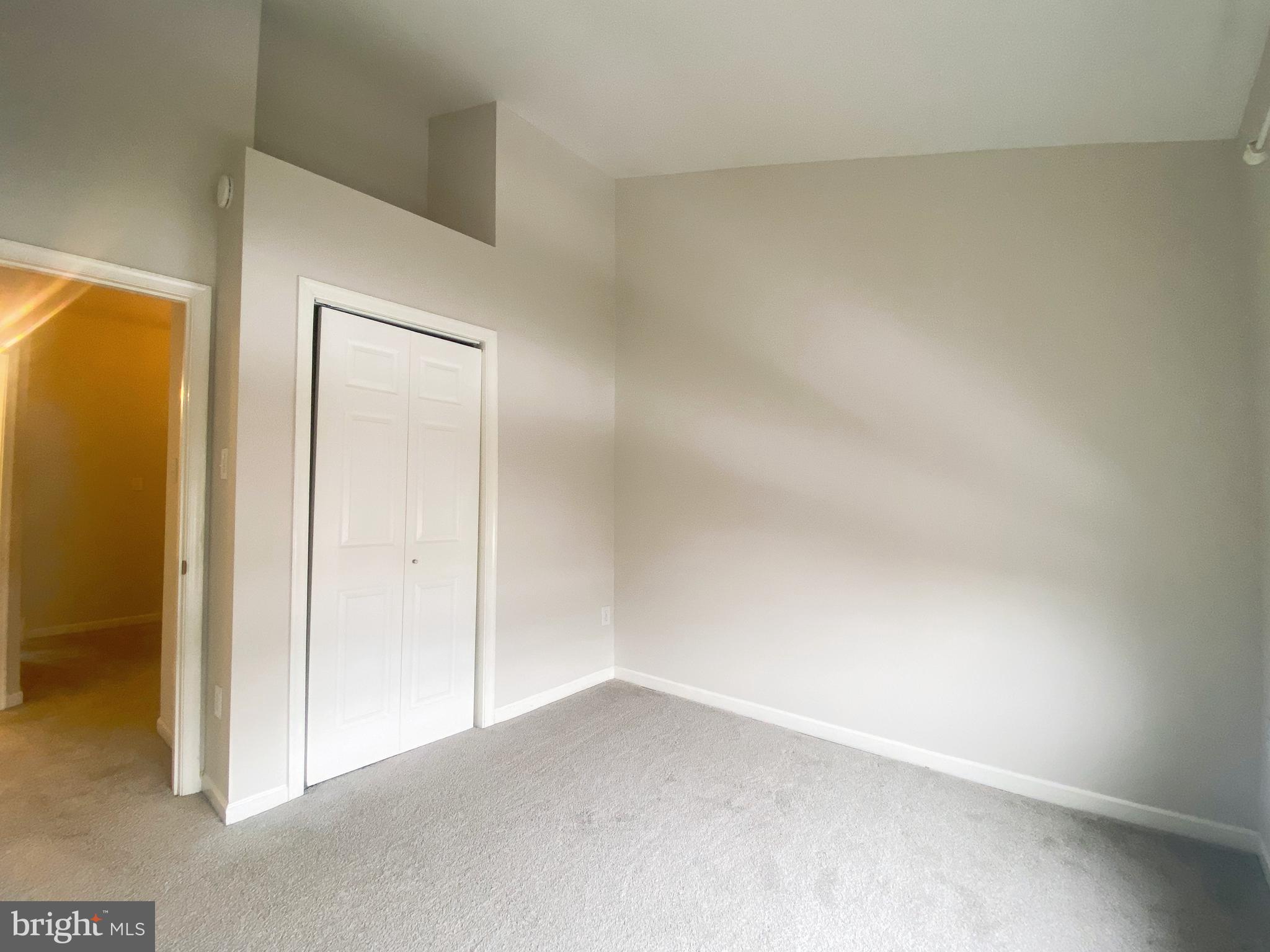 CLOPPERS MILL WEST - Residential Lease