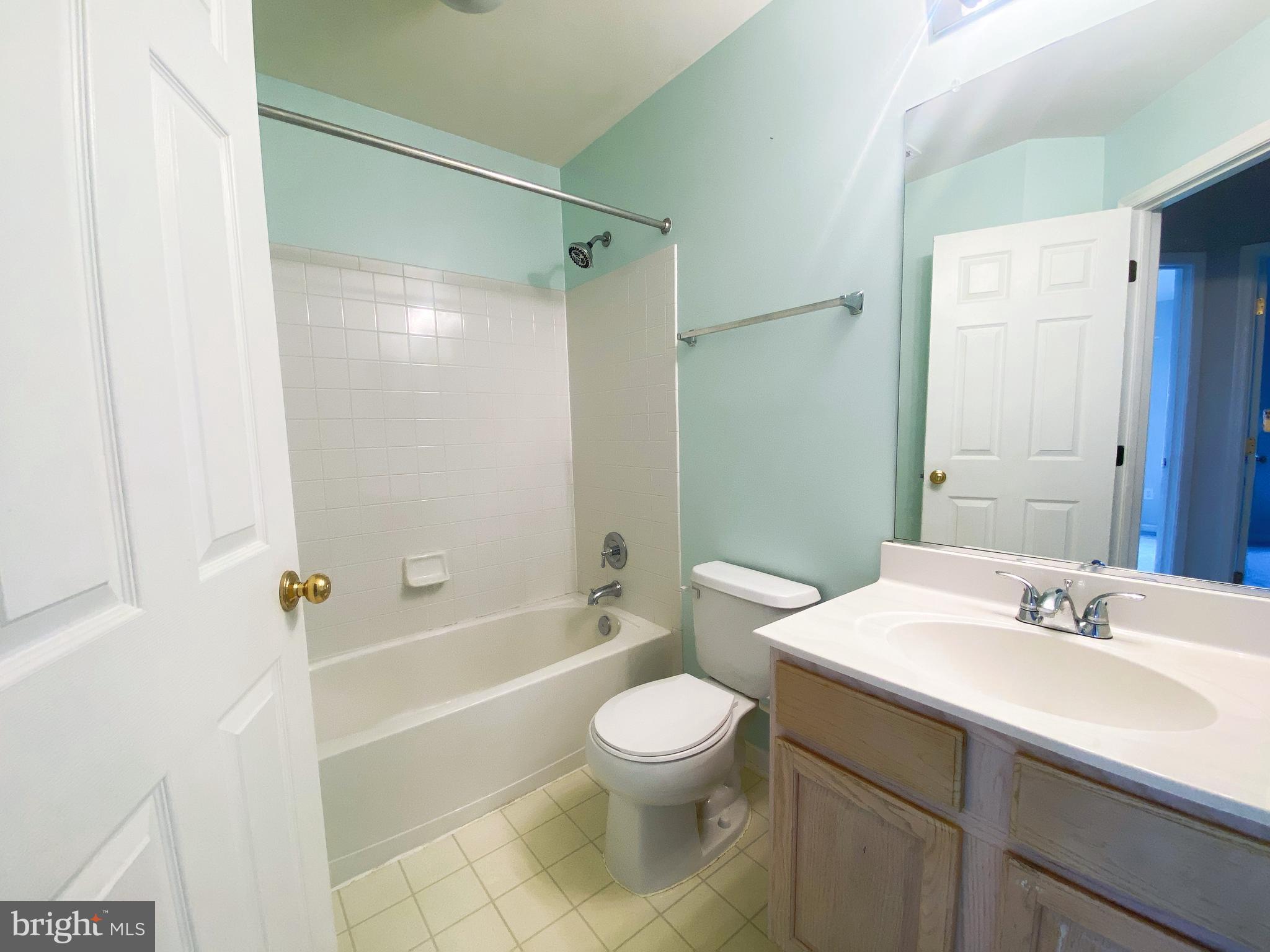 CLOPPERS MILL WEST - Residential Lease