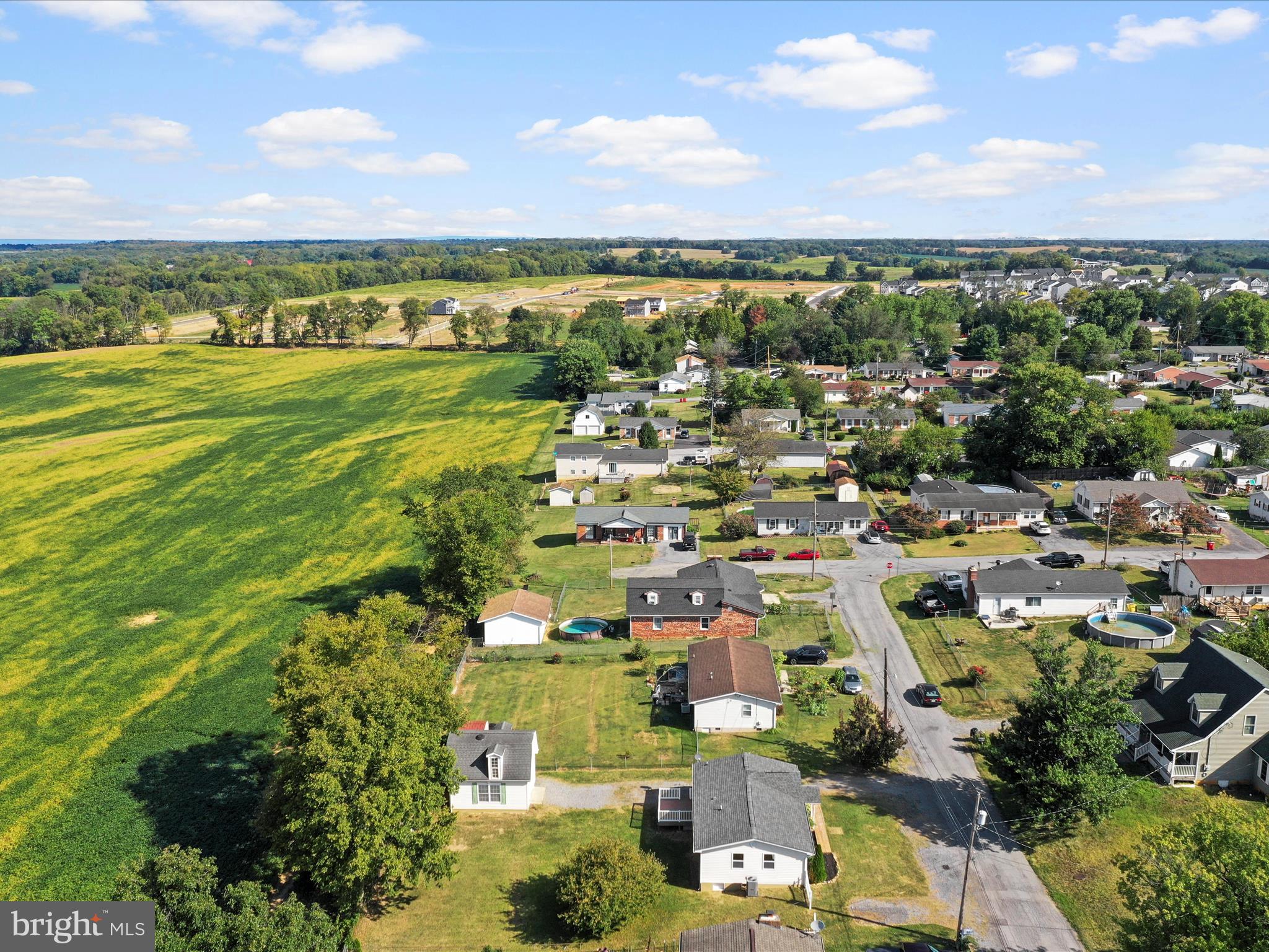 ORCHARD HILLS - Residential