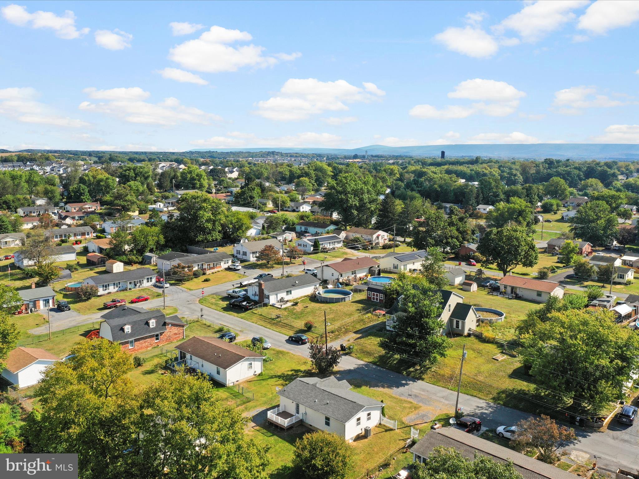 ORCHARD HILLS - Residential