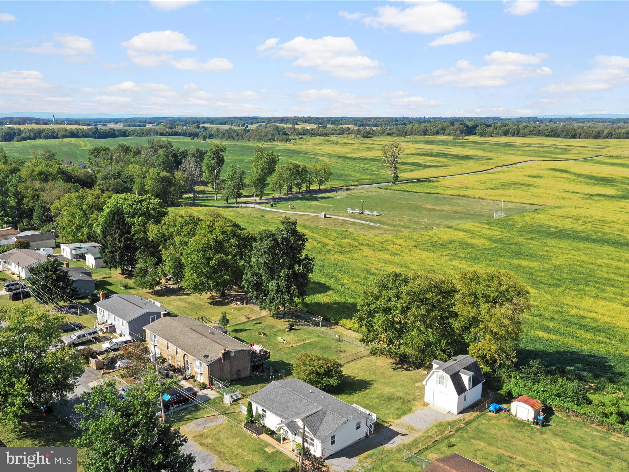ORCHARD HILLS - Residential