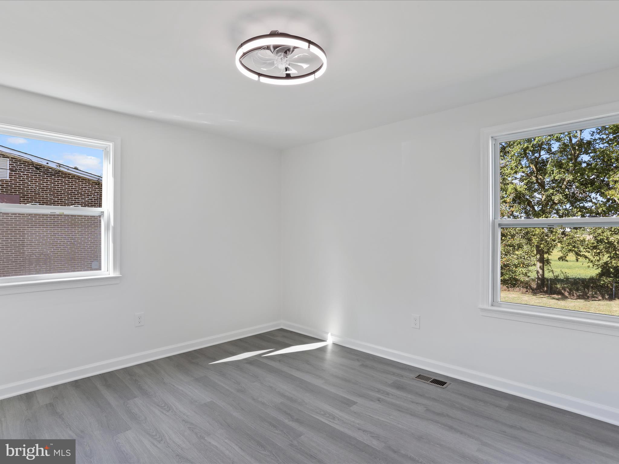 ORCHARD HILLS - Residential