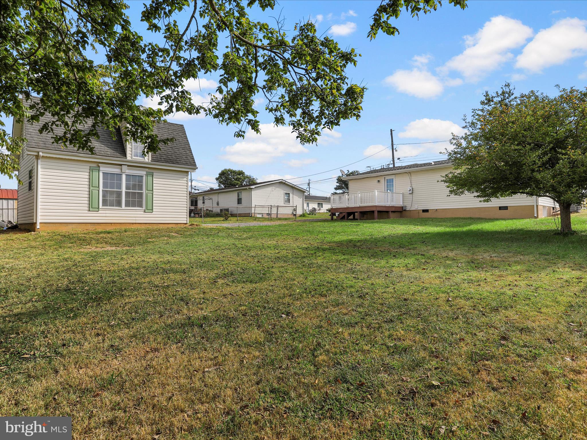 ORCHARD HILLS - Residential