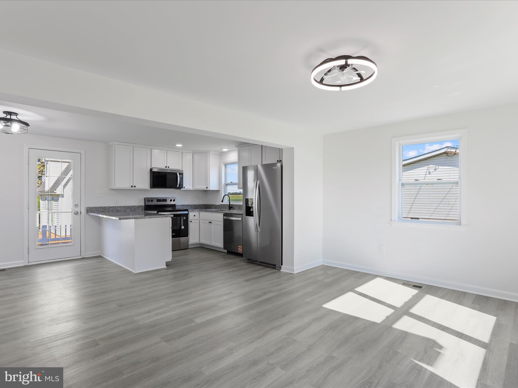 ORCHARD HILLS - Residential