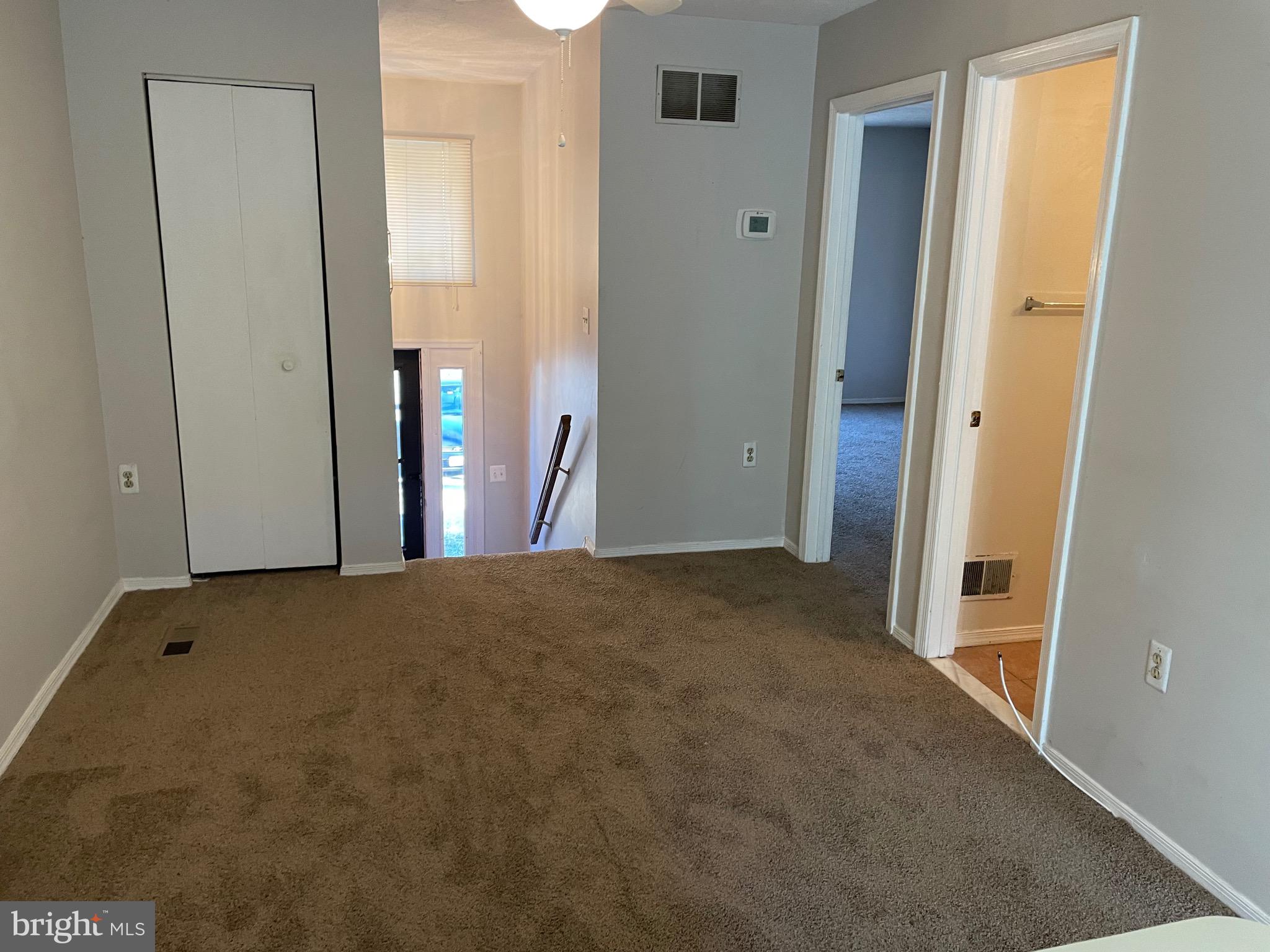527 GREENBLADES COURT
