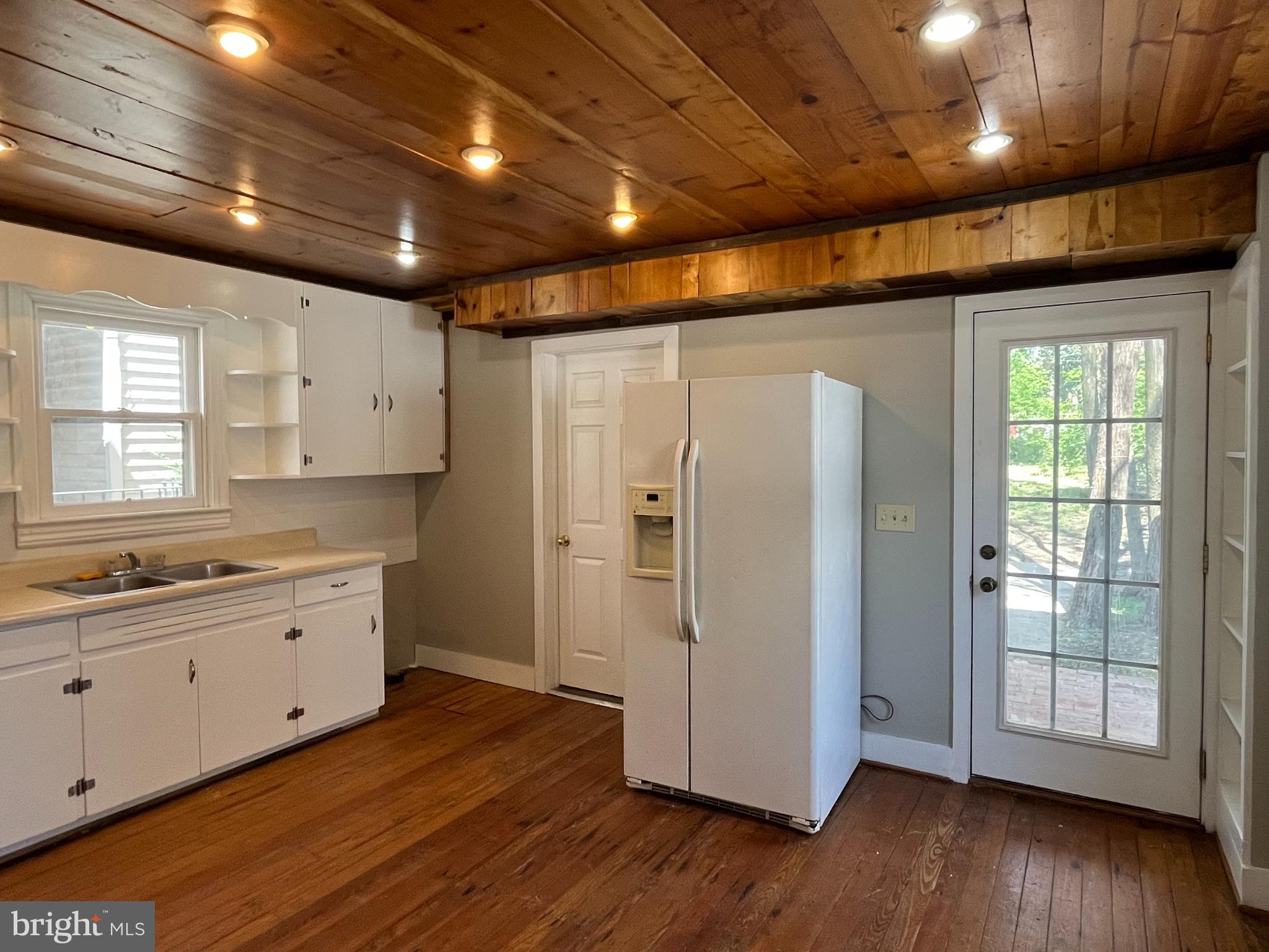 NONE AVAILABLE - Commercial Sale