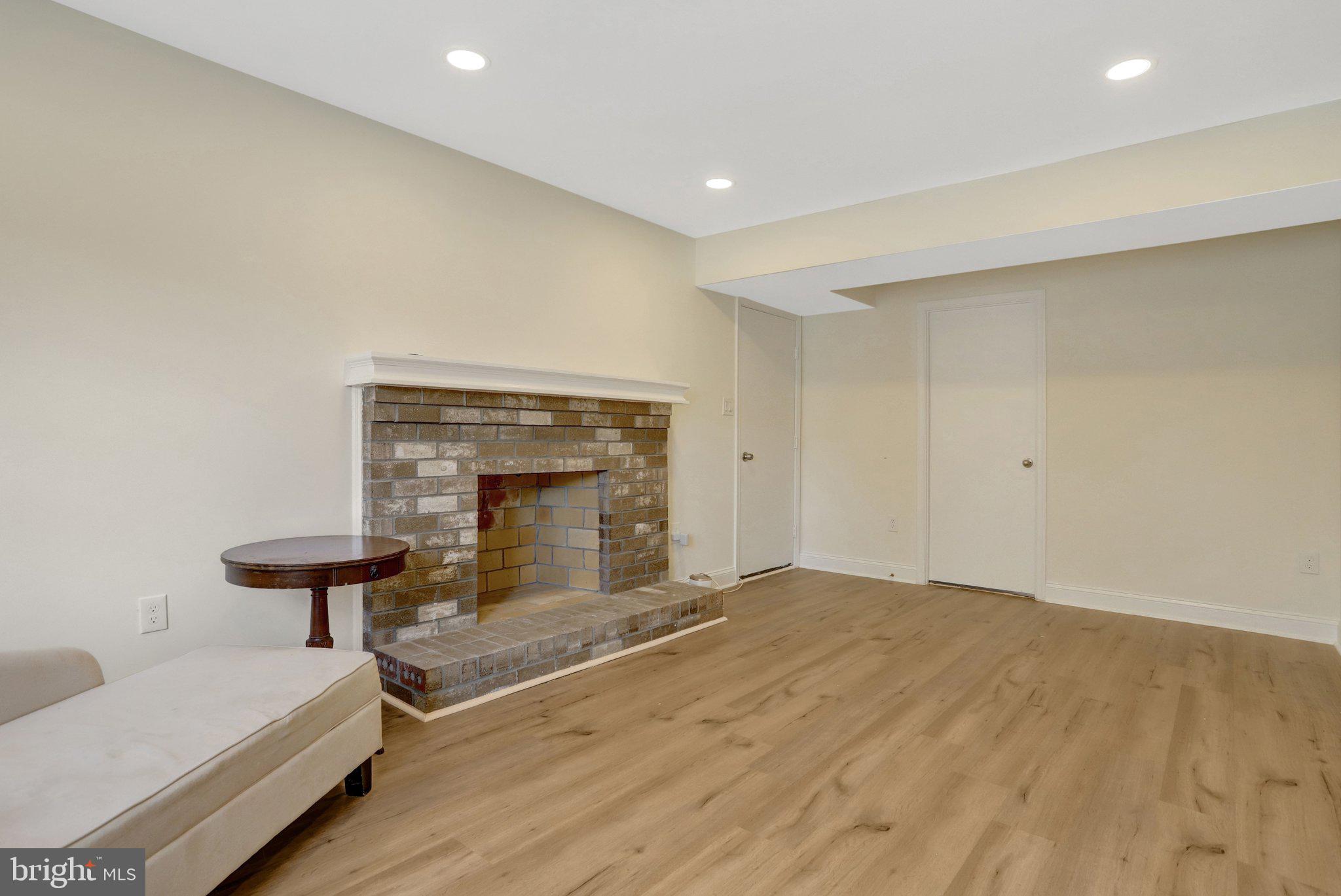 RIVER BEND ESTATES - Residential