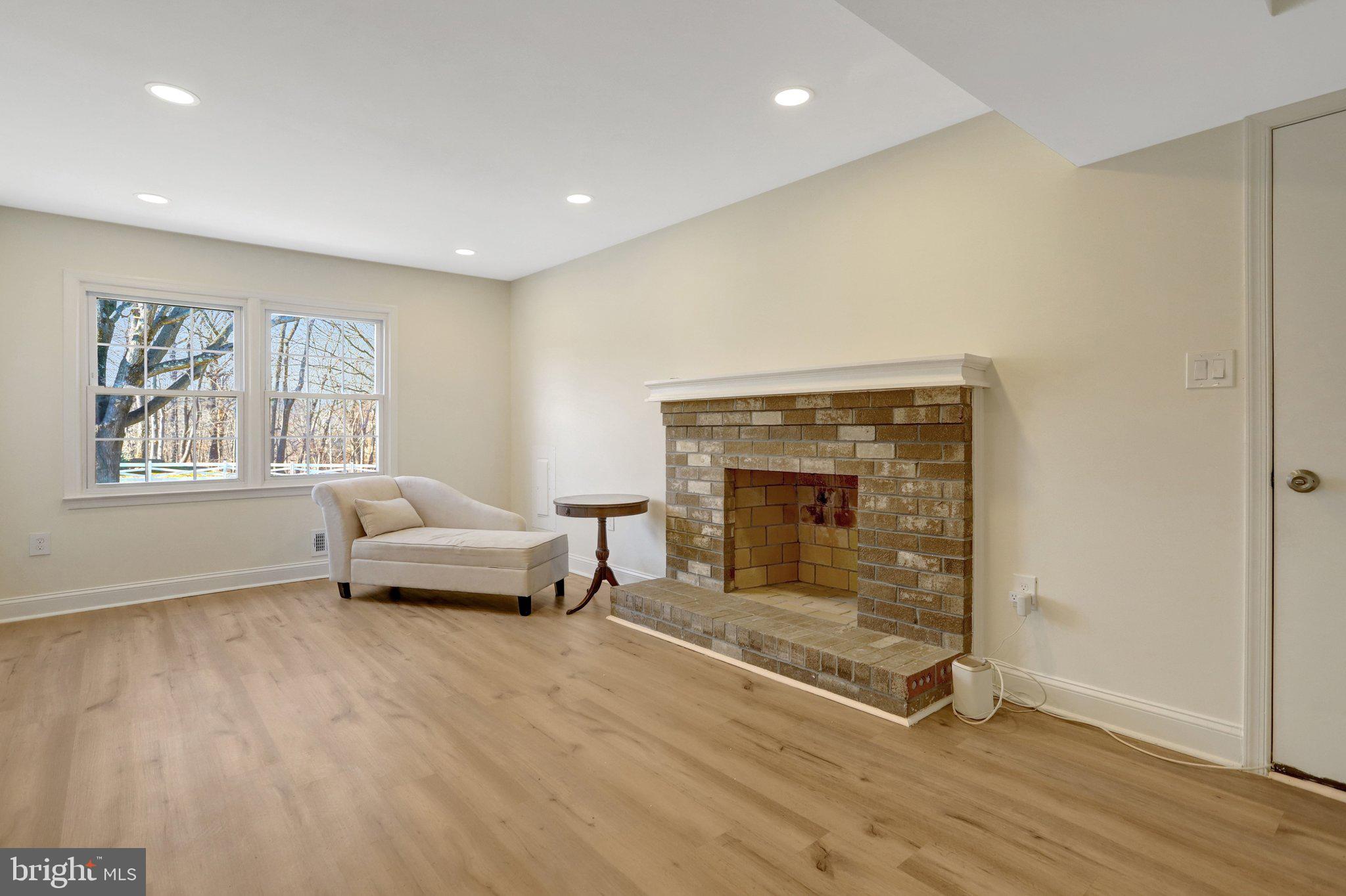 RIVER BEND ESTATES - Residential