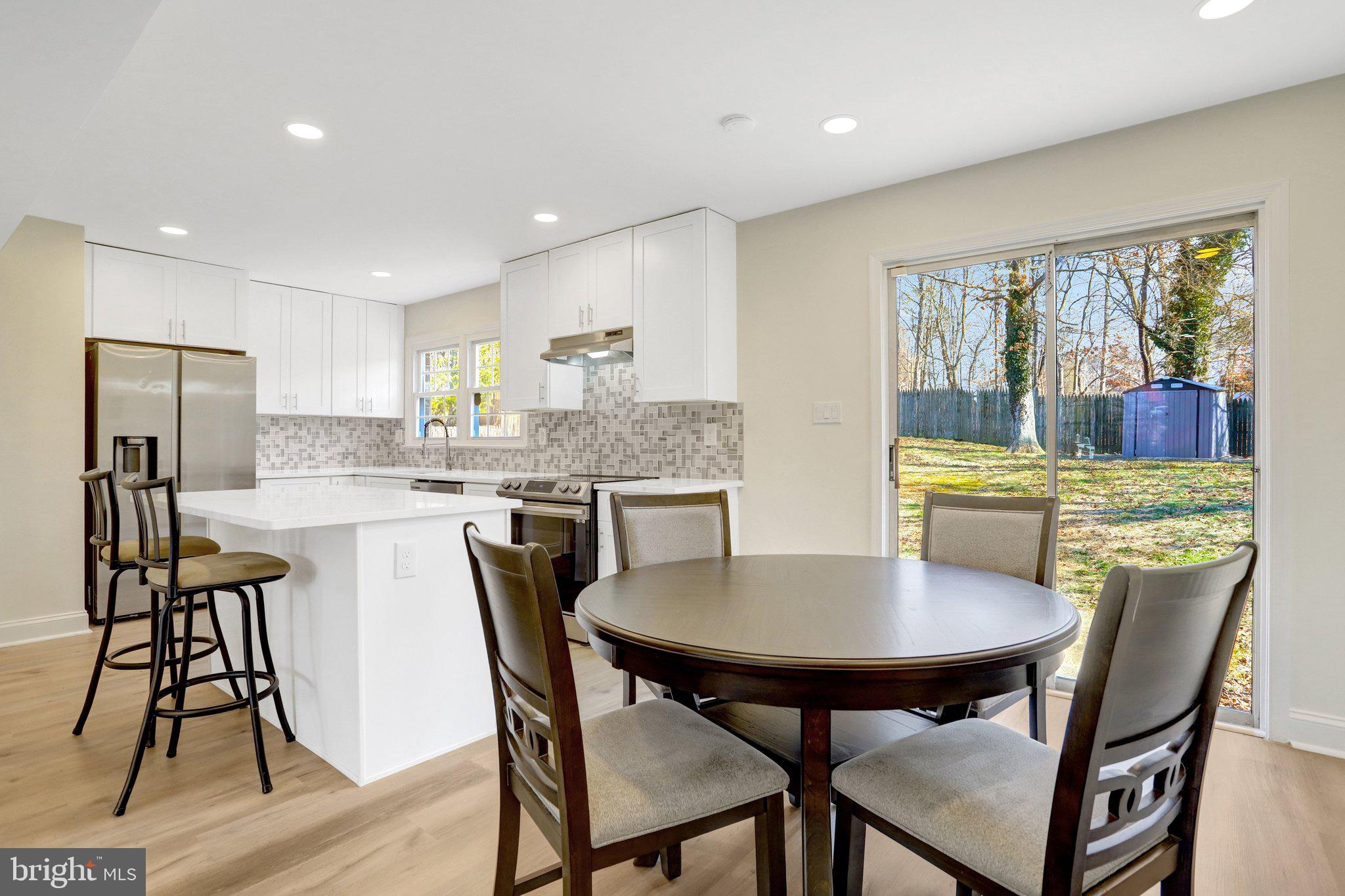 RIVER BEND ESTATES - Residential