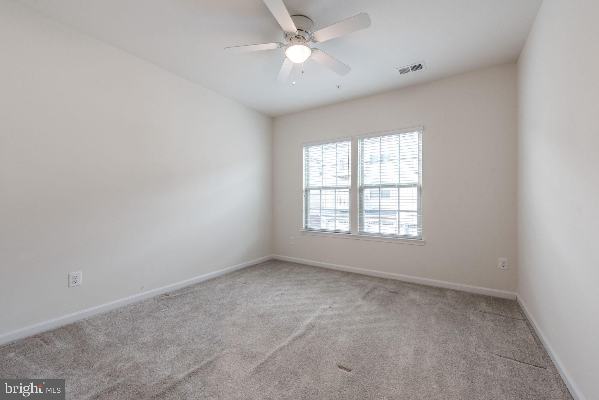 VIRGINIA MANOR - Residential Lease