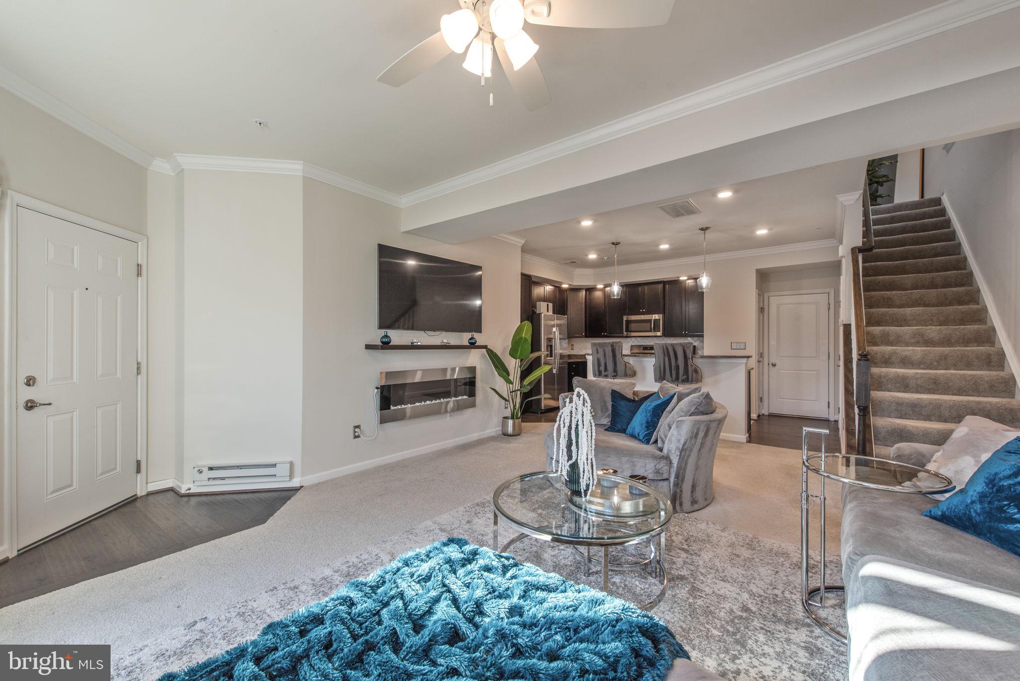 VIRGINIA MANOR - Residential Lease