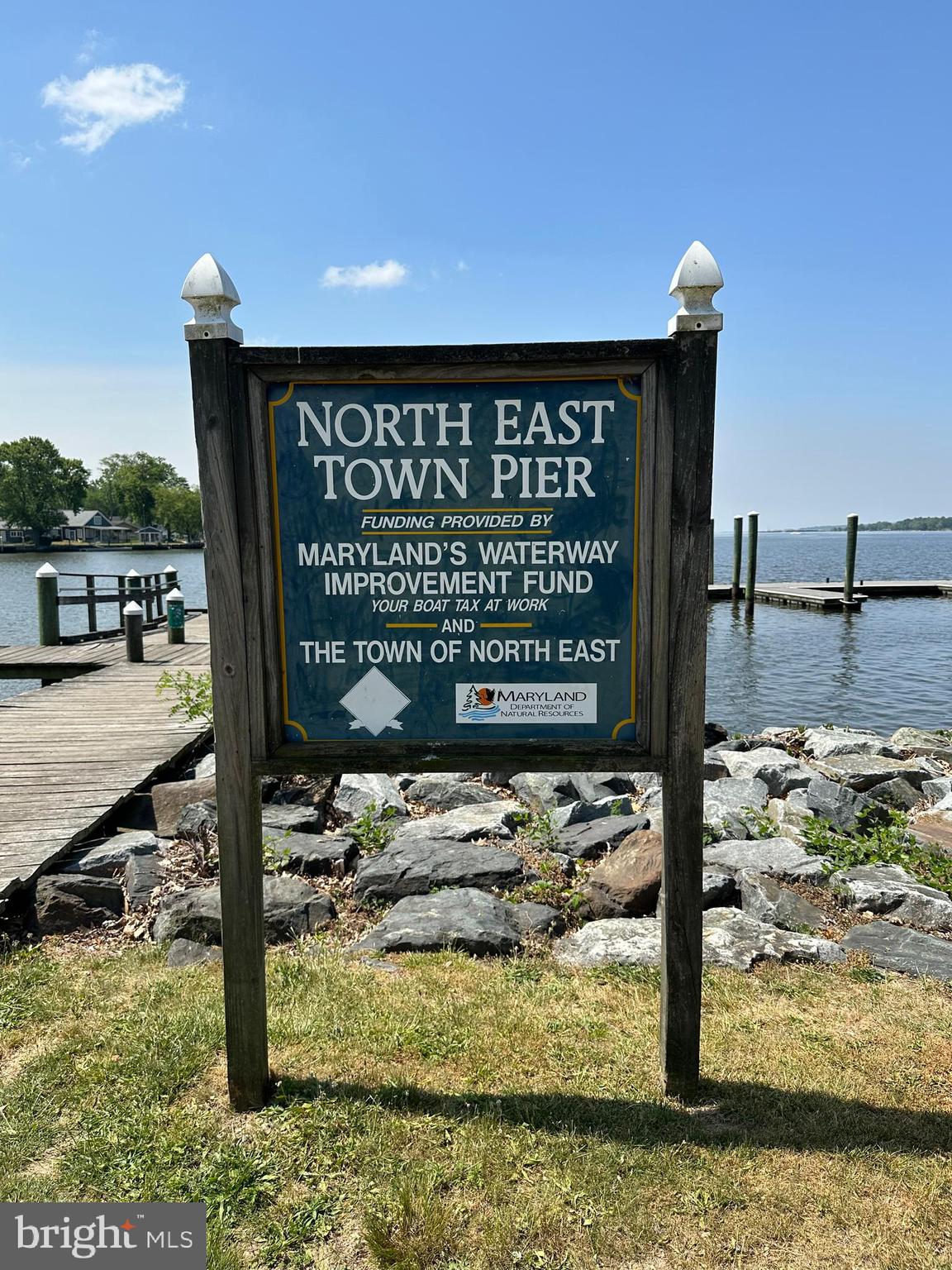 MONTGOMERY OAKS - Residential