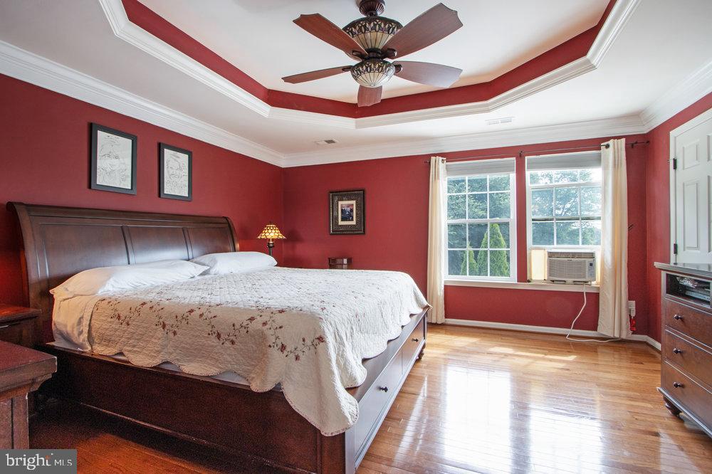 HAZEL FARM - Residential