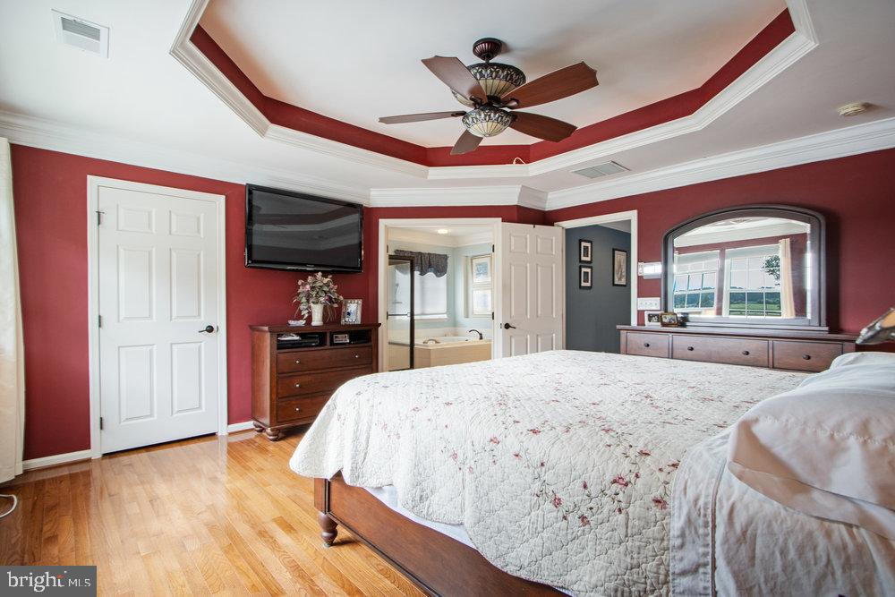 HAZEL FARM - Residential