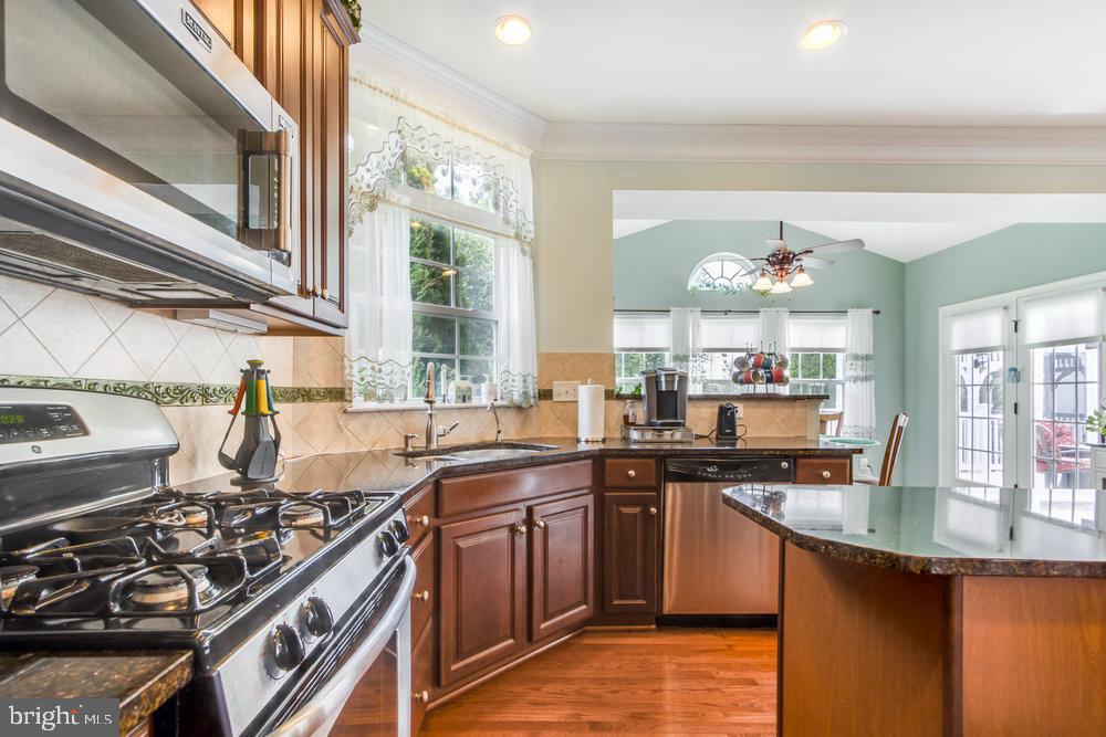 HAZEL FARM - Residential