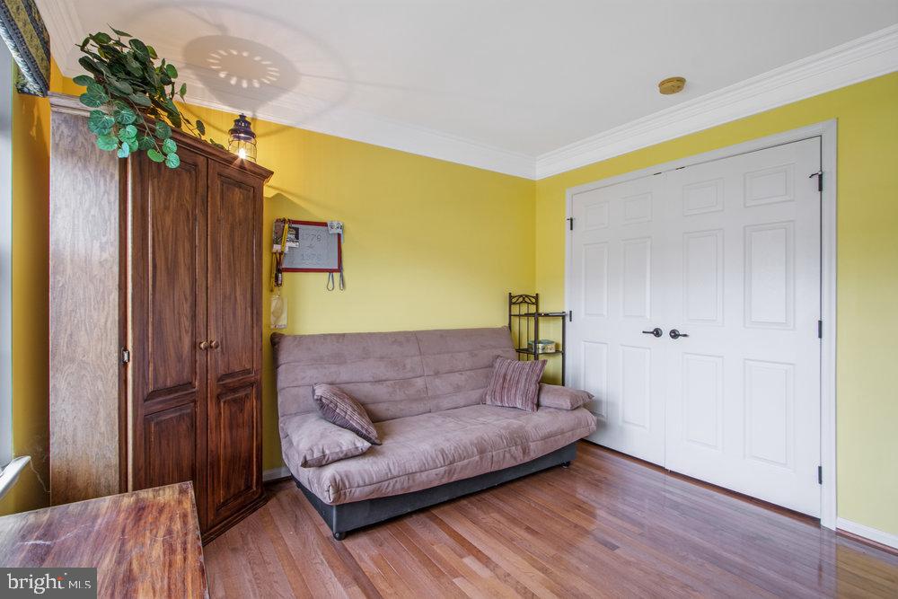 HAZEL FARM - Residential