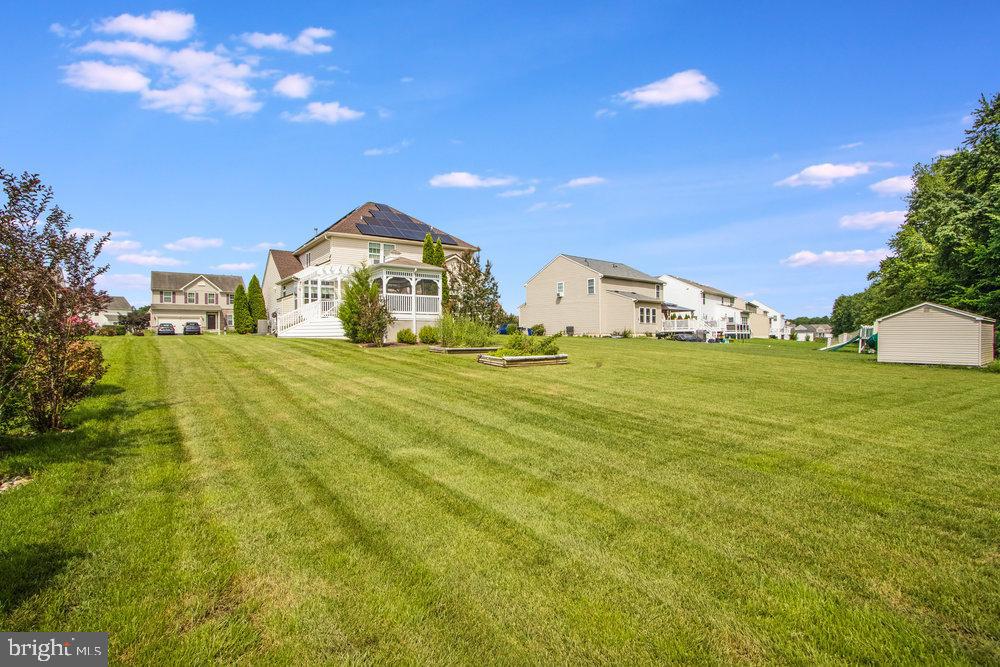 HAZEL FARM - Residential