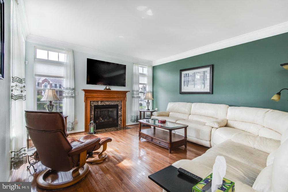 HAZEL FARM - Residential