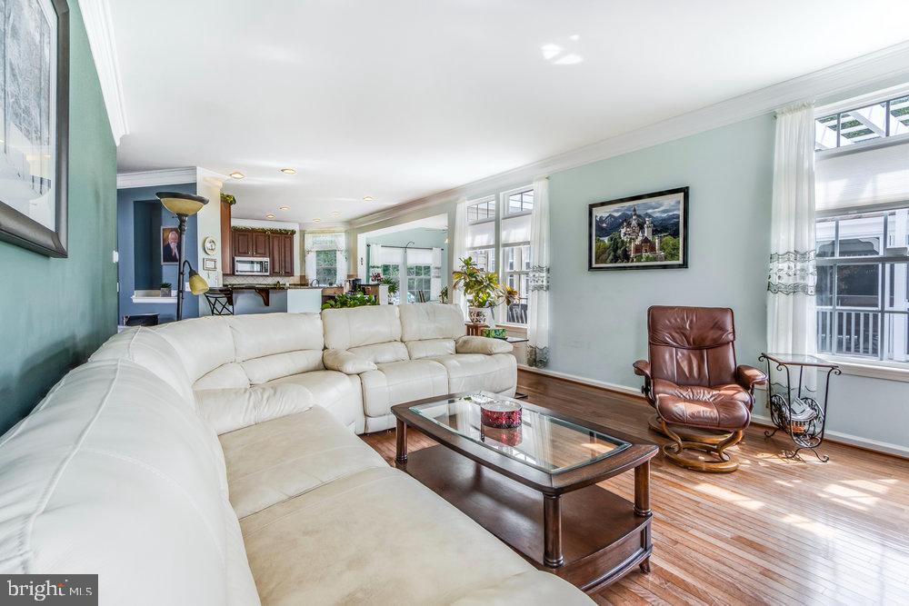 HAZEL FARM - Residential