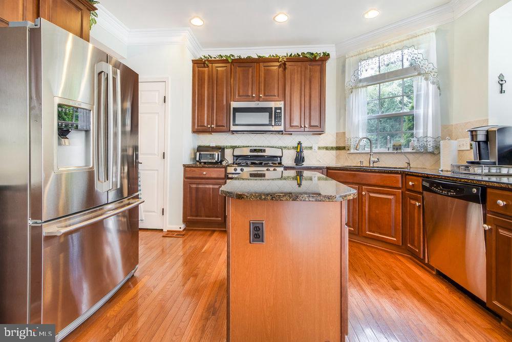 HAZEL FARM - Residential