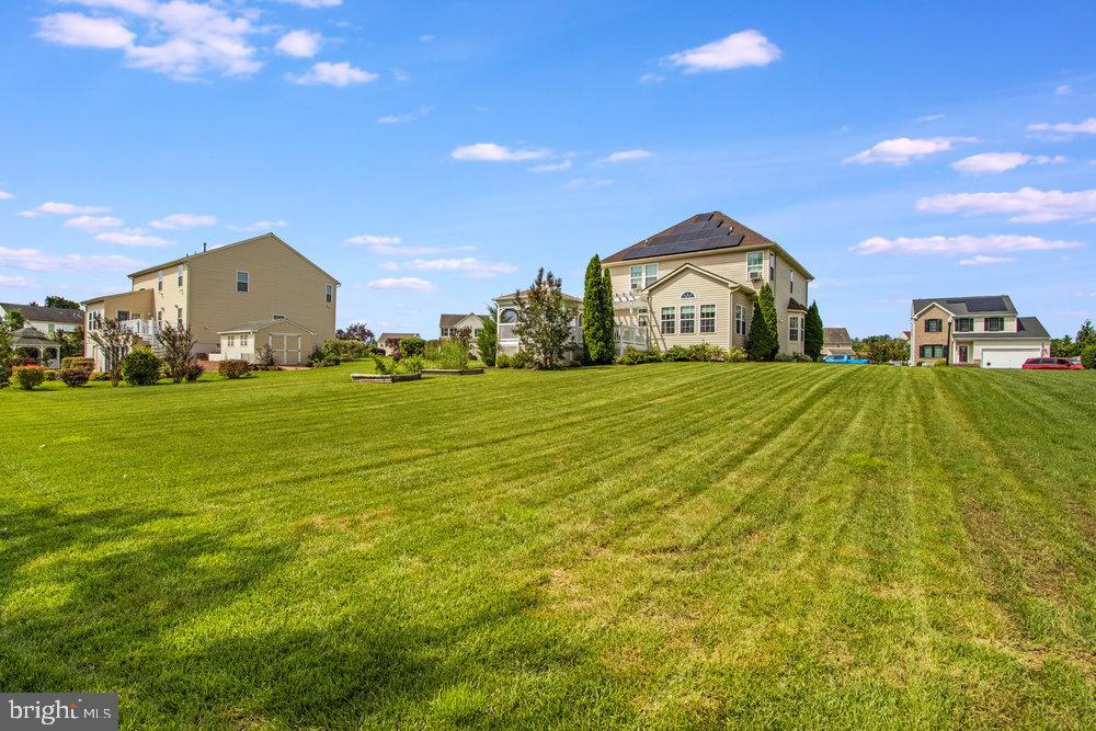 HAZEL FARM - Residential