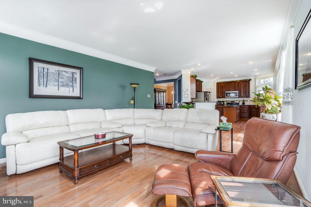 HAZEL FARM - Residential