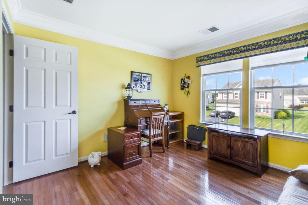 HAZEL FARM - Residential