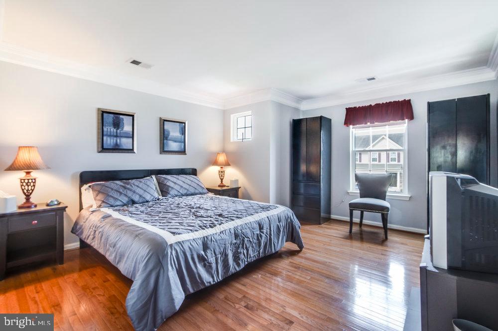 HAZEL FARM - Residential