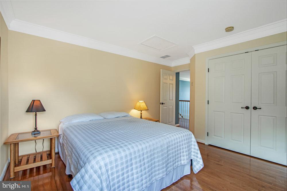 HAZEL FARM - Residential