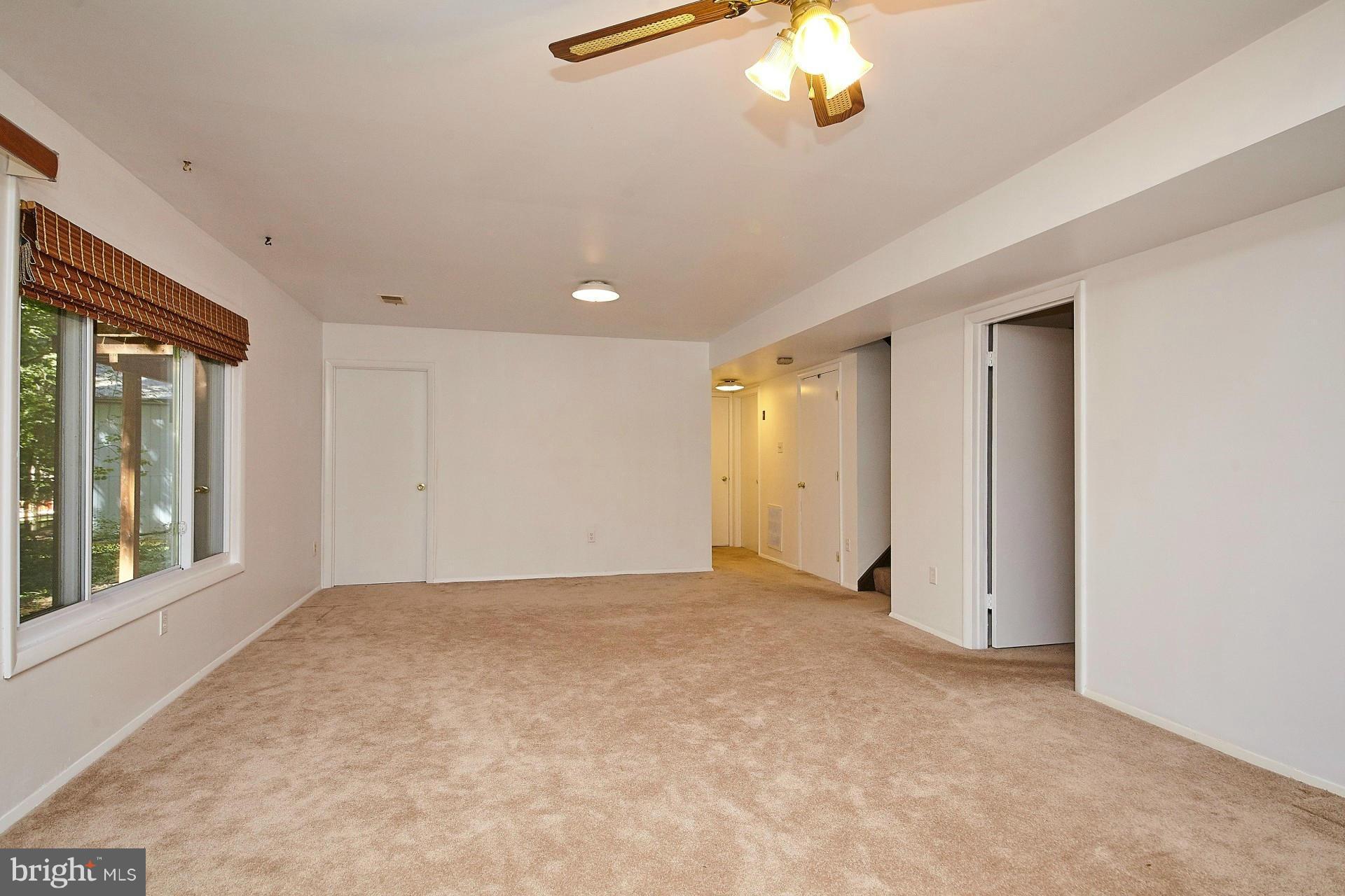 OAK RIDGE ESTATES - Residential