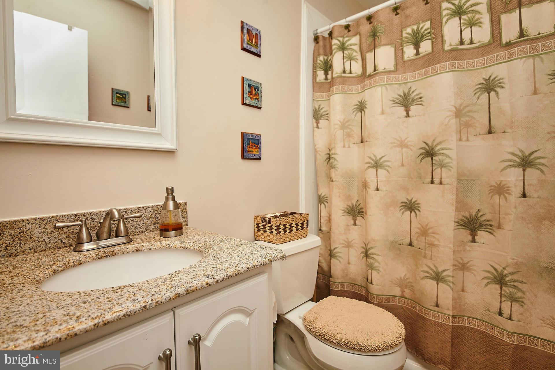 OAK RIDGE ESTATES - Residential