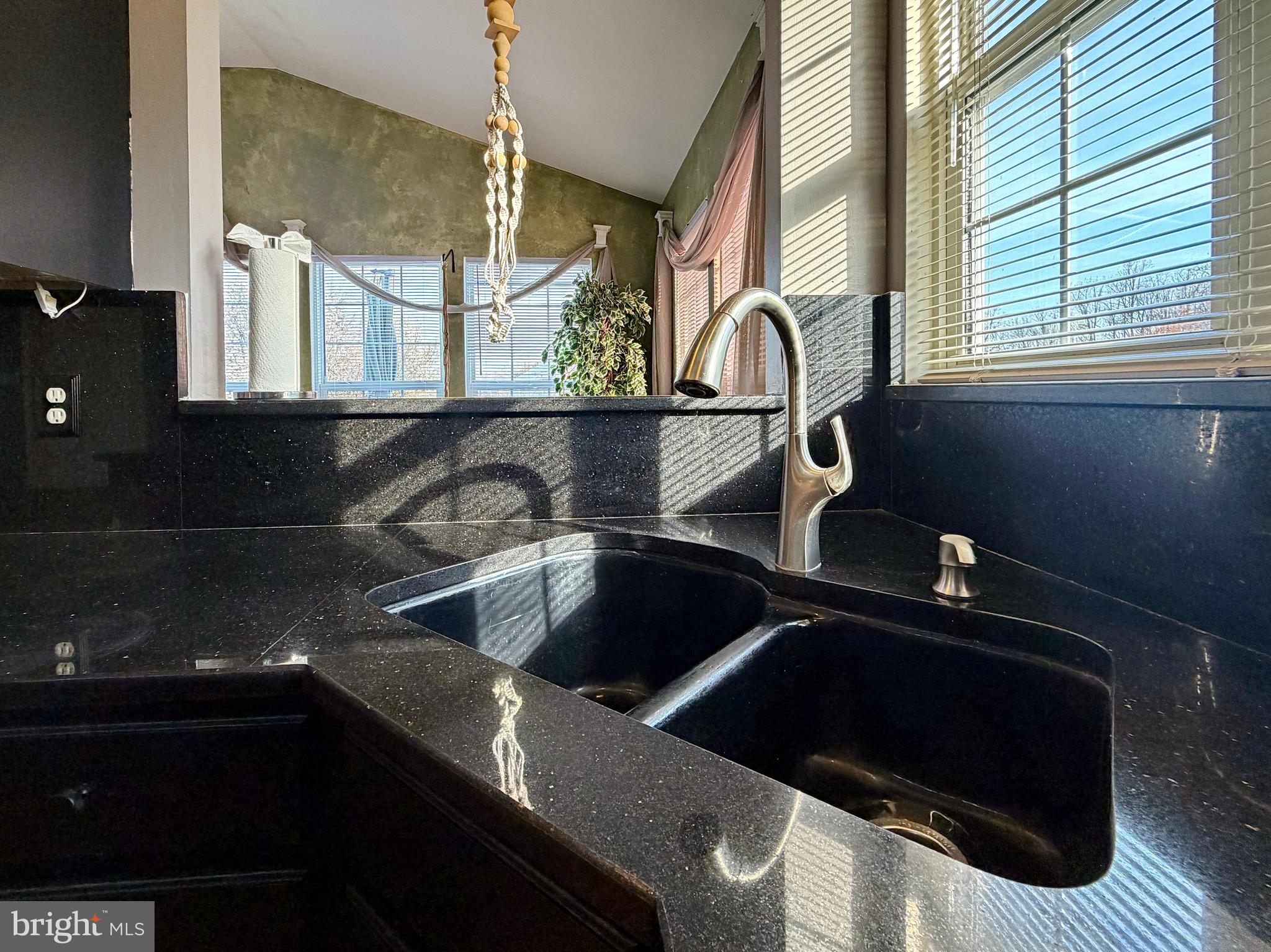 POTOMAC KNOLLS - Residential