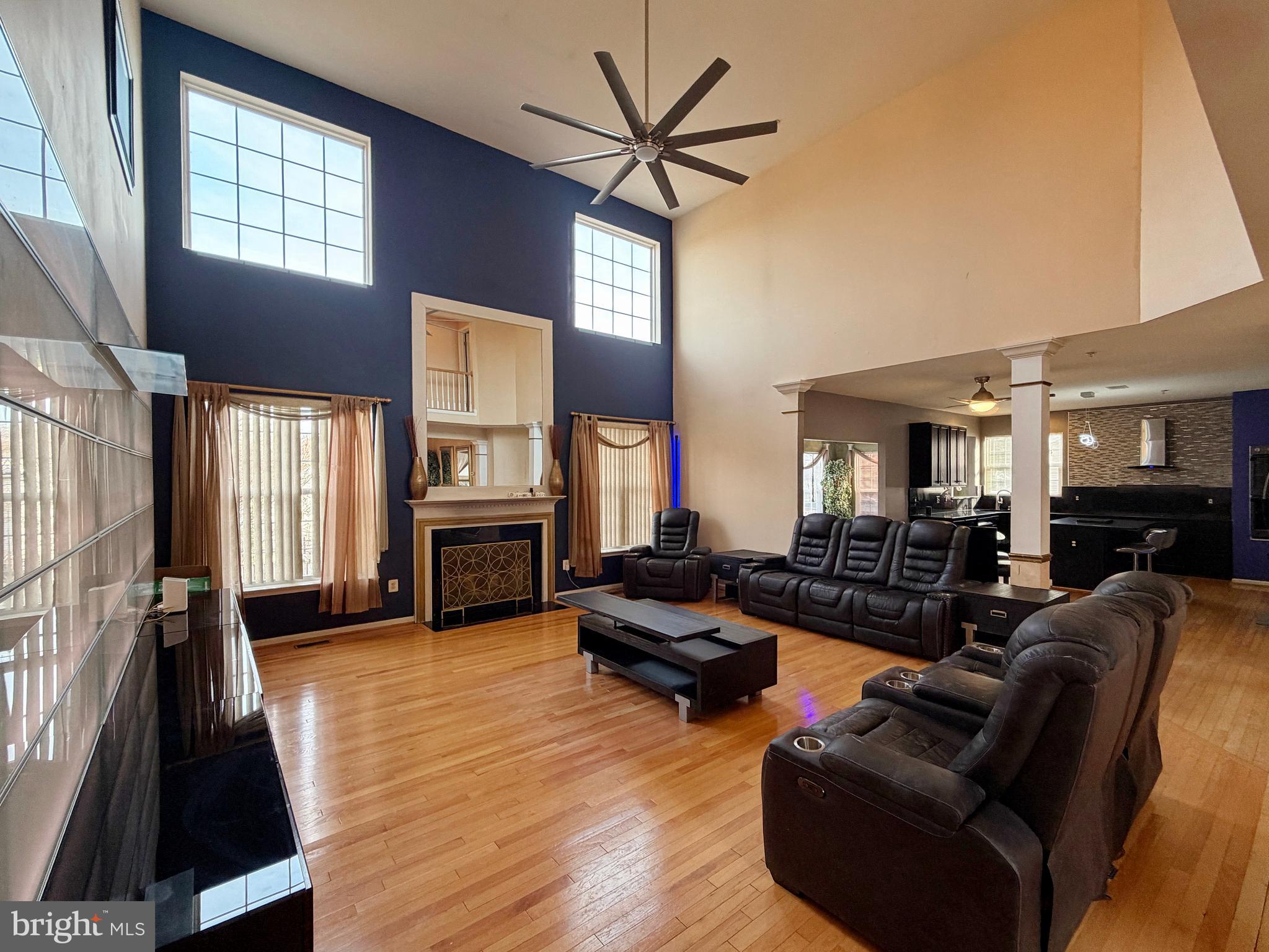 POTOMAC KNOLLS - Residential