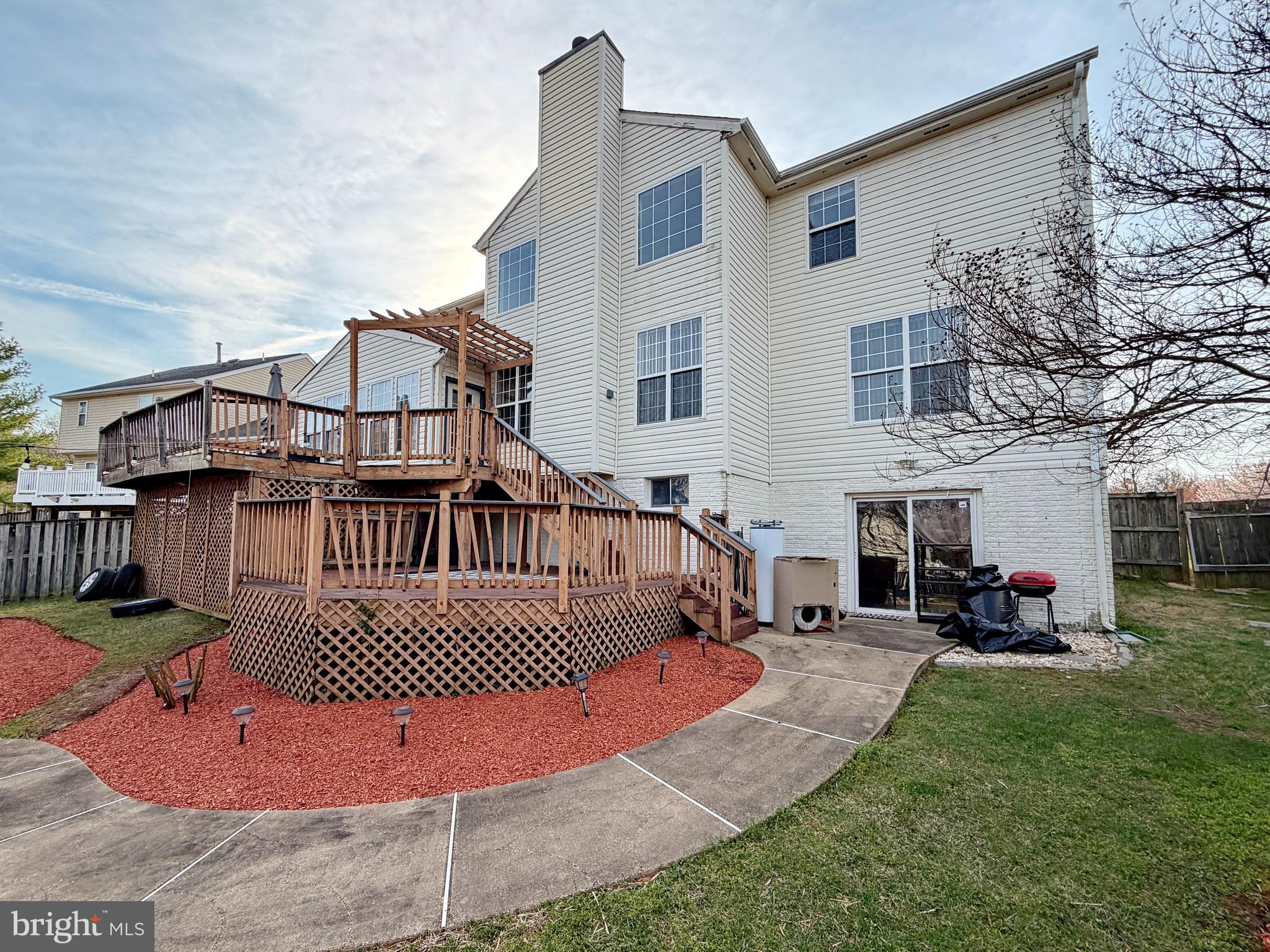 POTOMAC KNOLLS - Residential